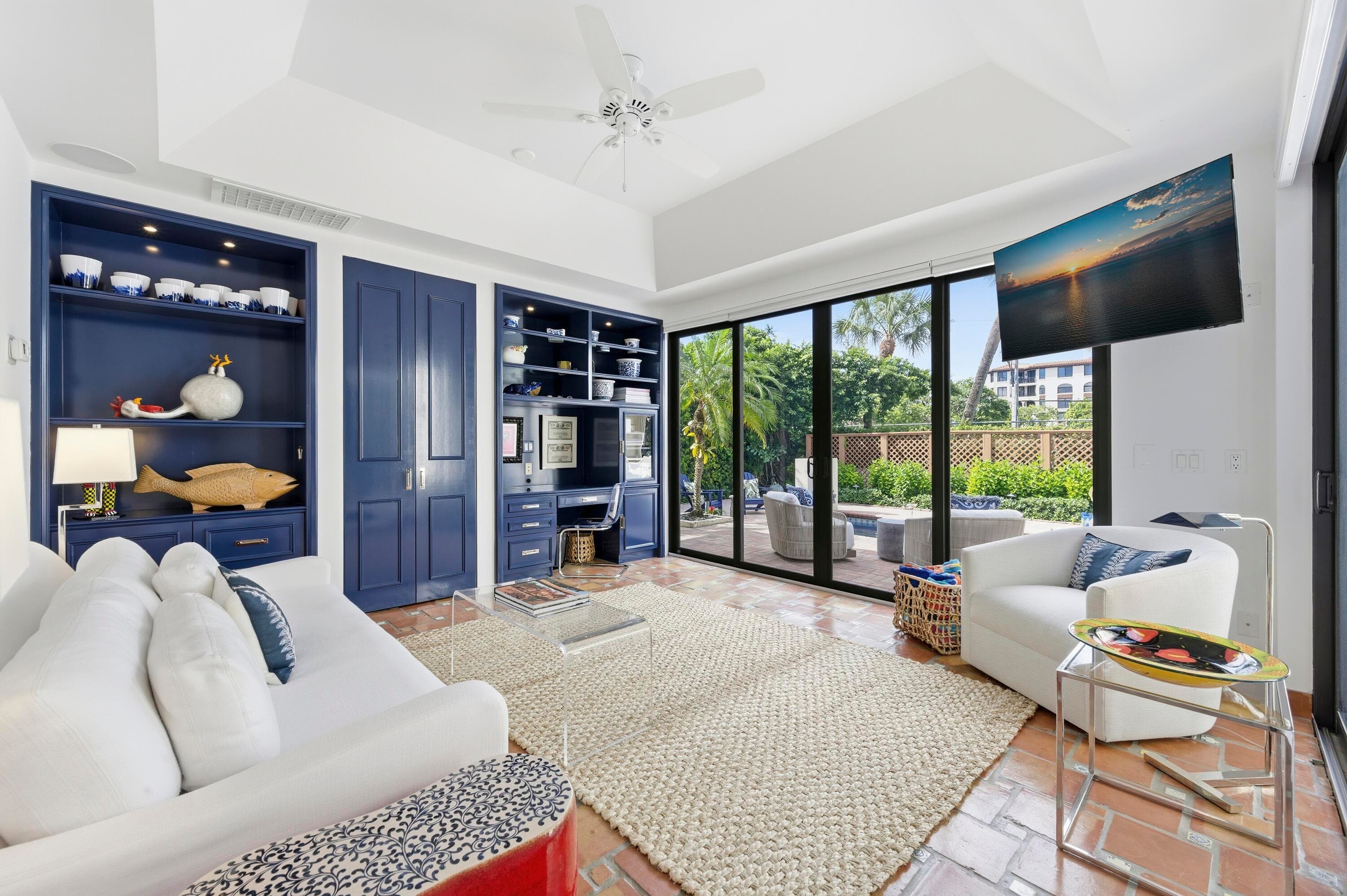 264 Everglade Avenue, Palm Beach, FL 33480 — photo 4 of 18