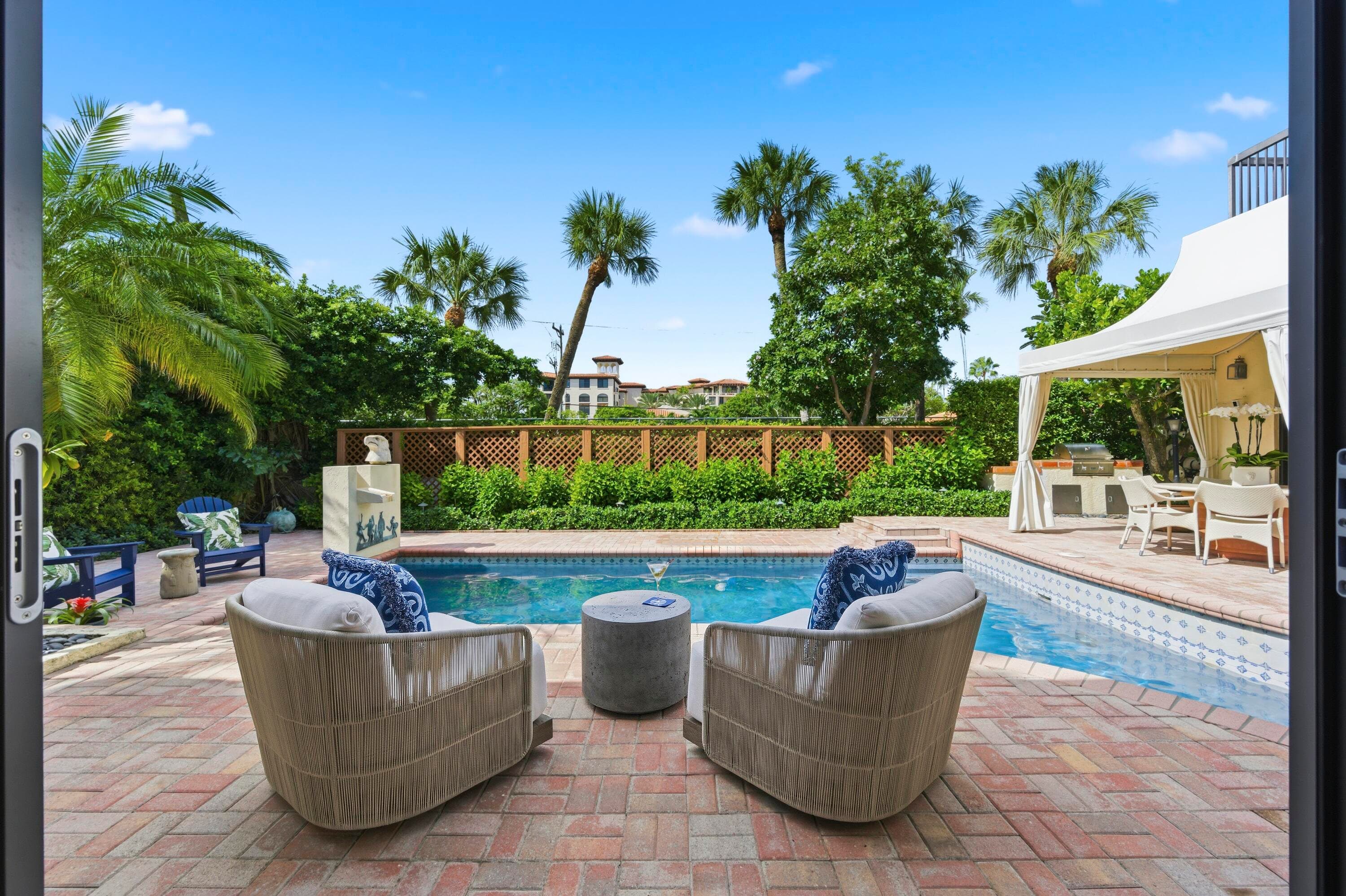 264 Everglade Avenue, Palm Beach, FL 33480 — photo 14 of 18