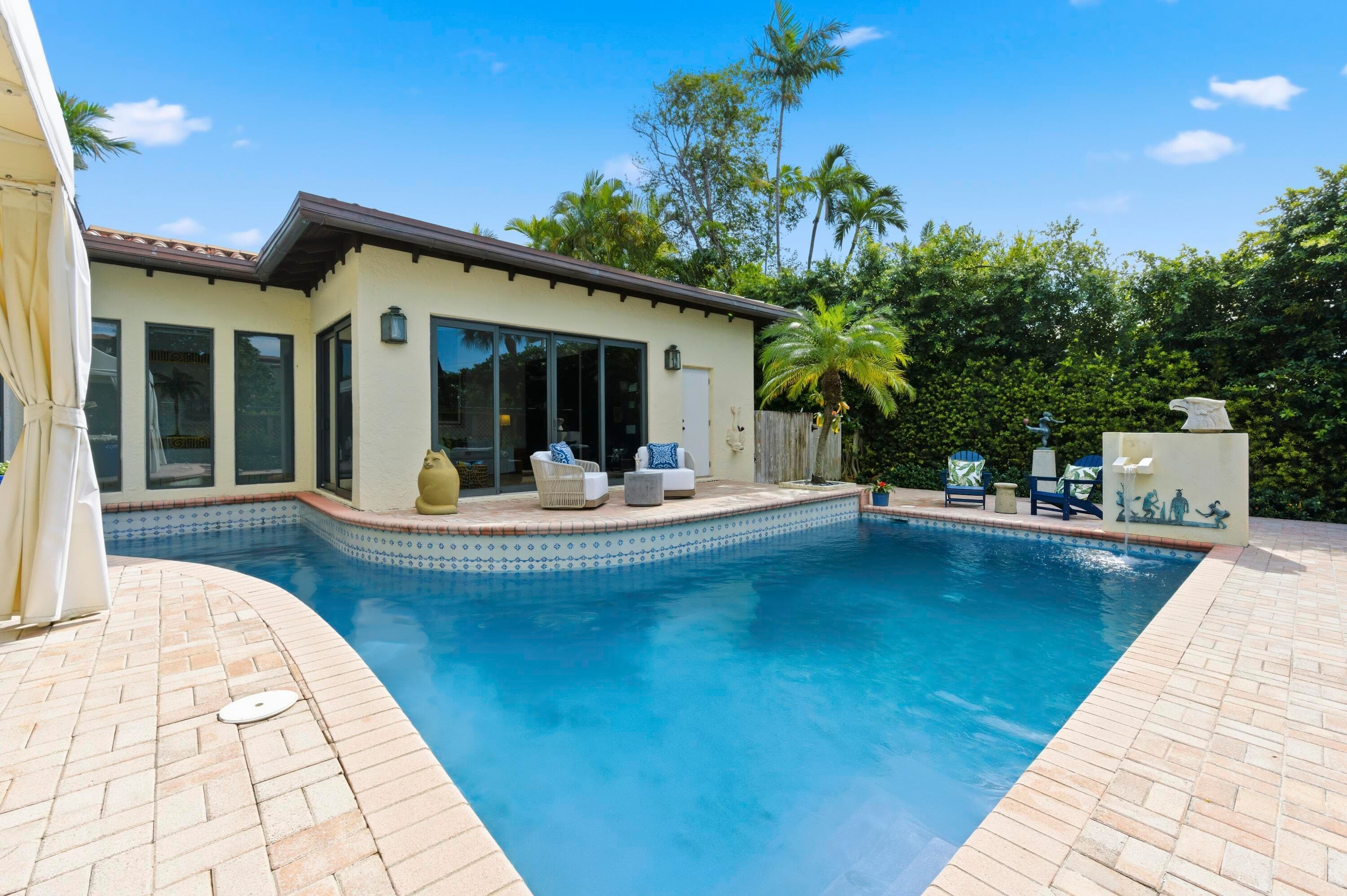264 Everglade Avenue, Palm Beach, FL 33480 — photo 15 of 18