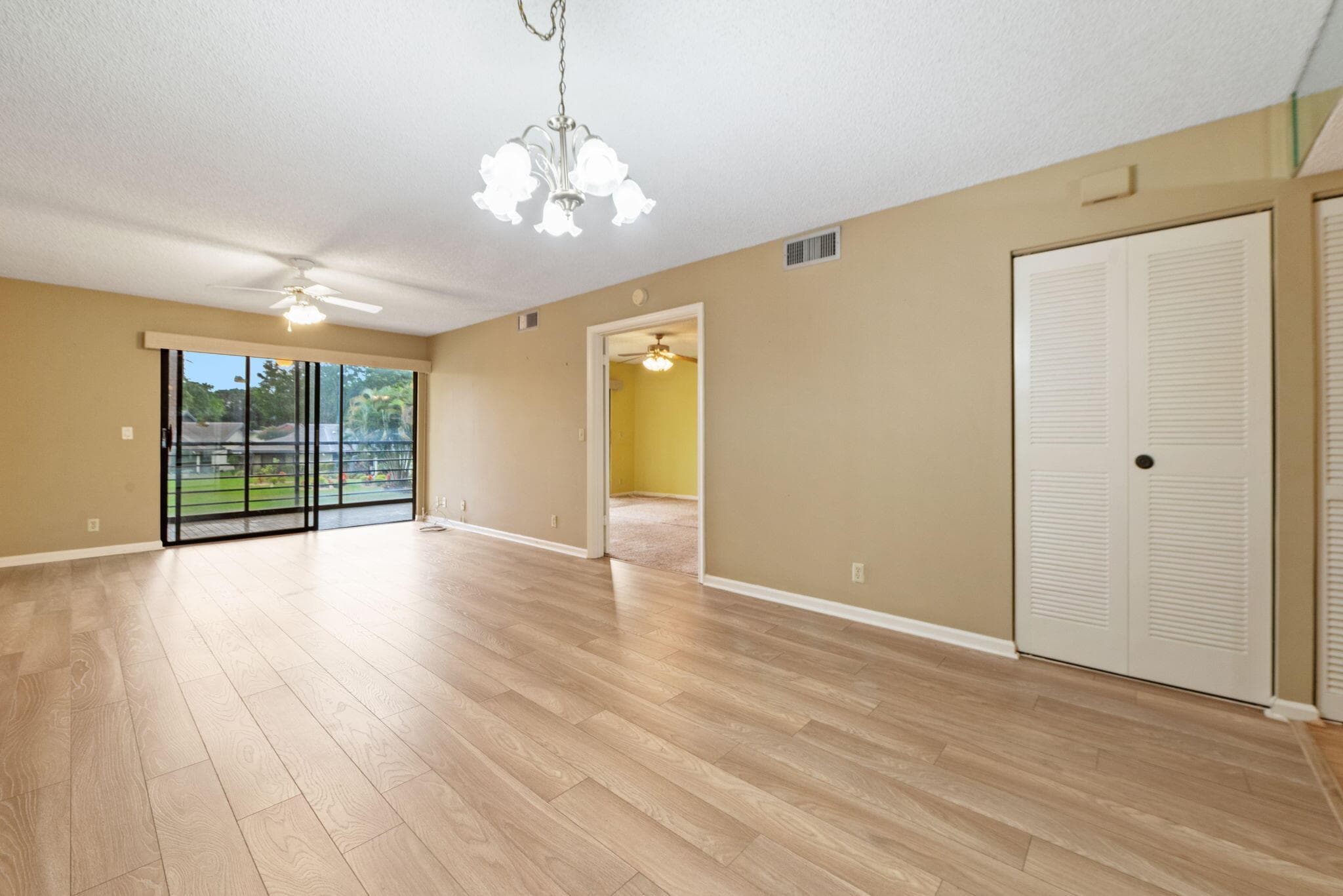 10092 Cedar Point Boulevard 205, Boynton Beach, FL 33437 — photo 12 of 30