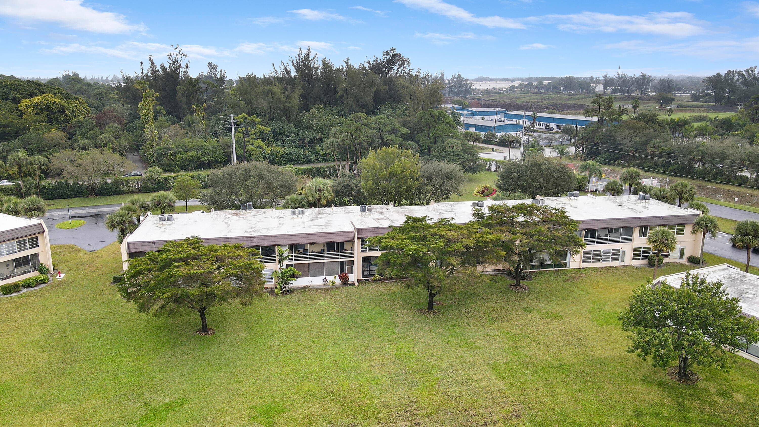 120 Lake Constance Drive, West Palm Beach, FL 33411 — photo 13 of 52