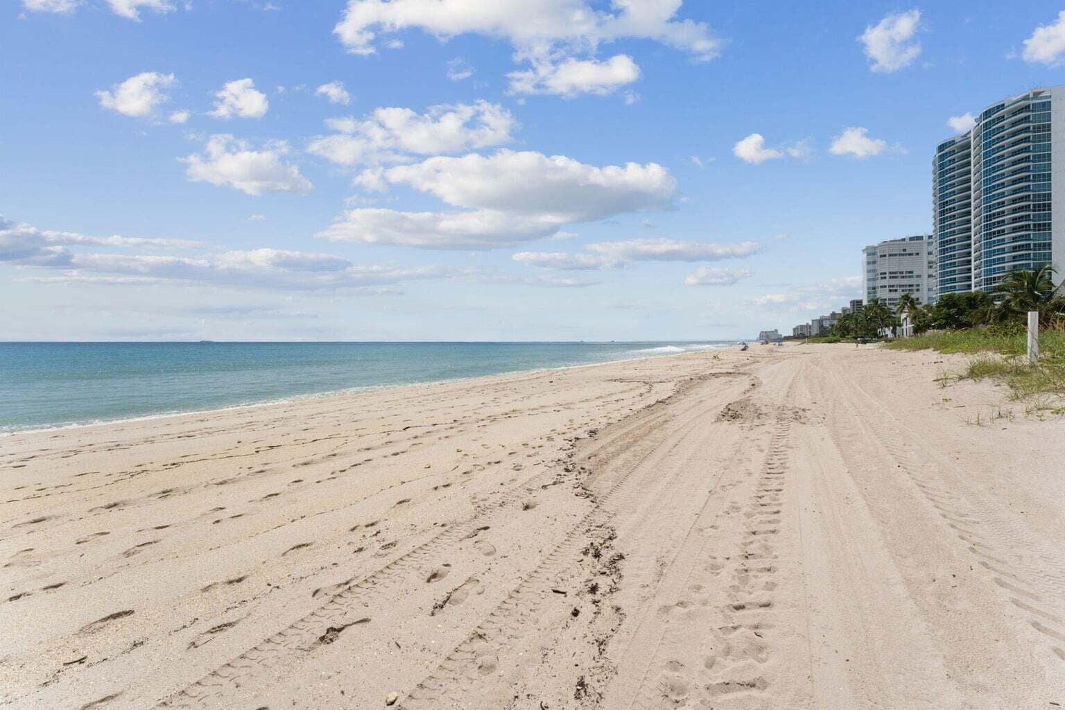 1470 S Ocean Boulevard 901, Lauderdale-By-The-Sea, FL 33062 — photo 4 of 13