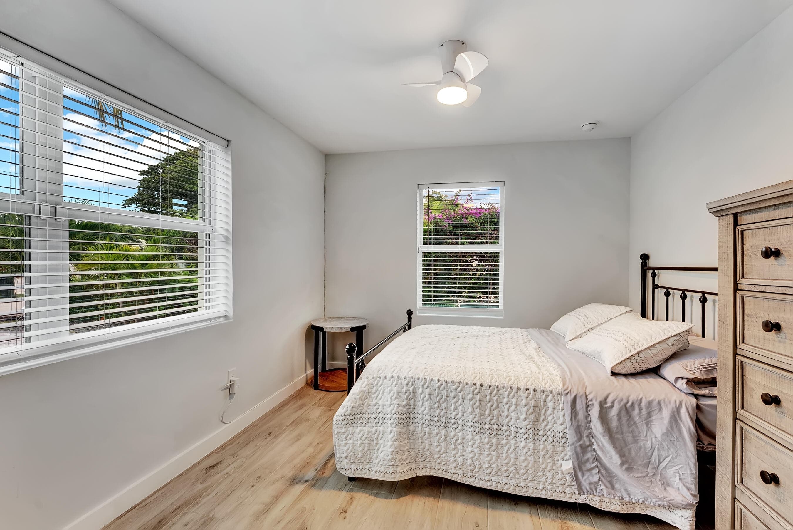 320 NW 3rd Avenue, Delray Beach, FL 33444 — photo 7 of 28
