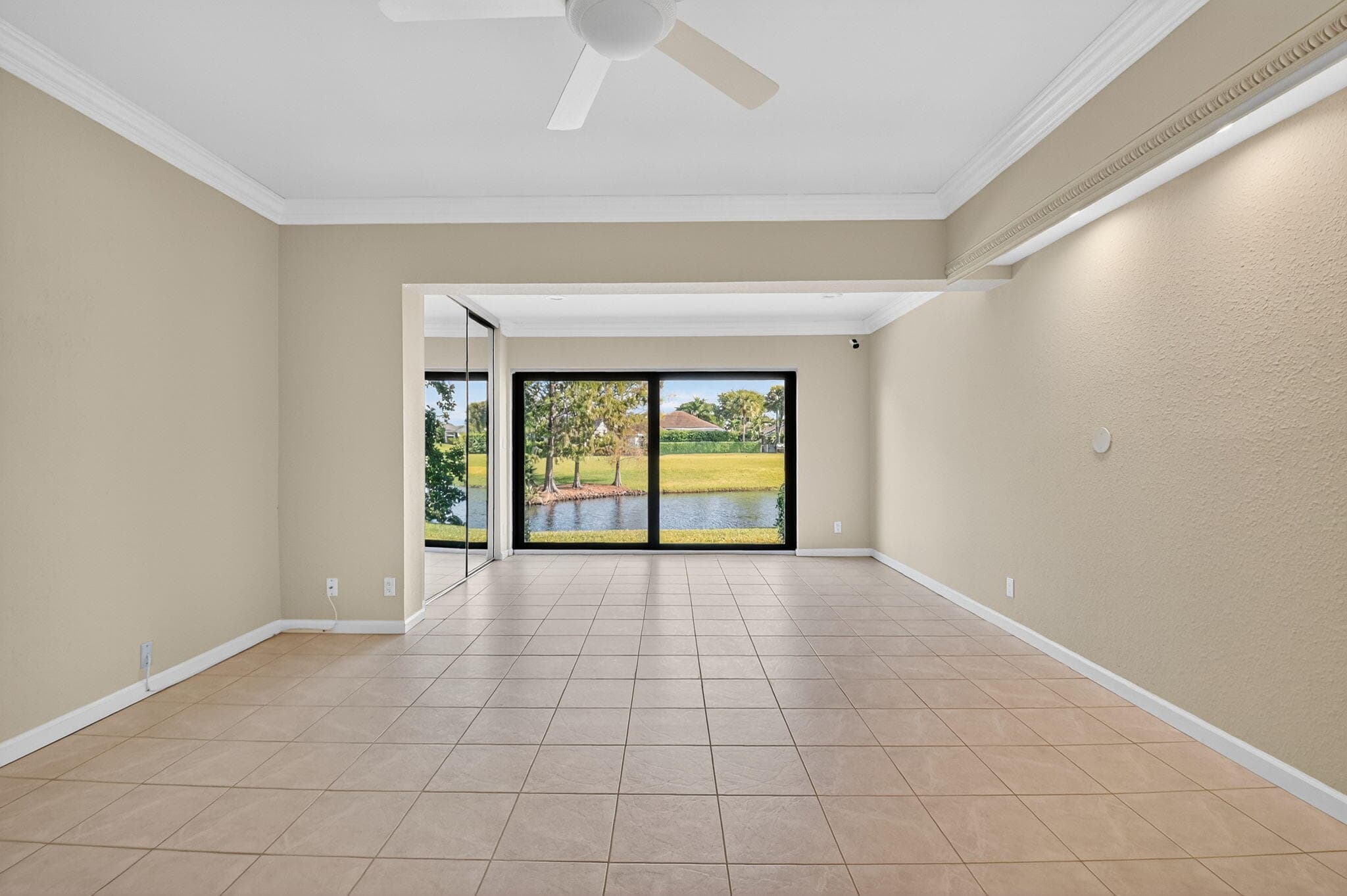 900 Greensward Lane 101-G, Delray Beach, FL 33445 — photo 19 of 62