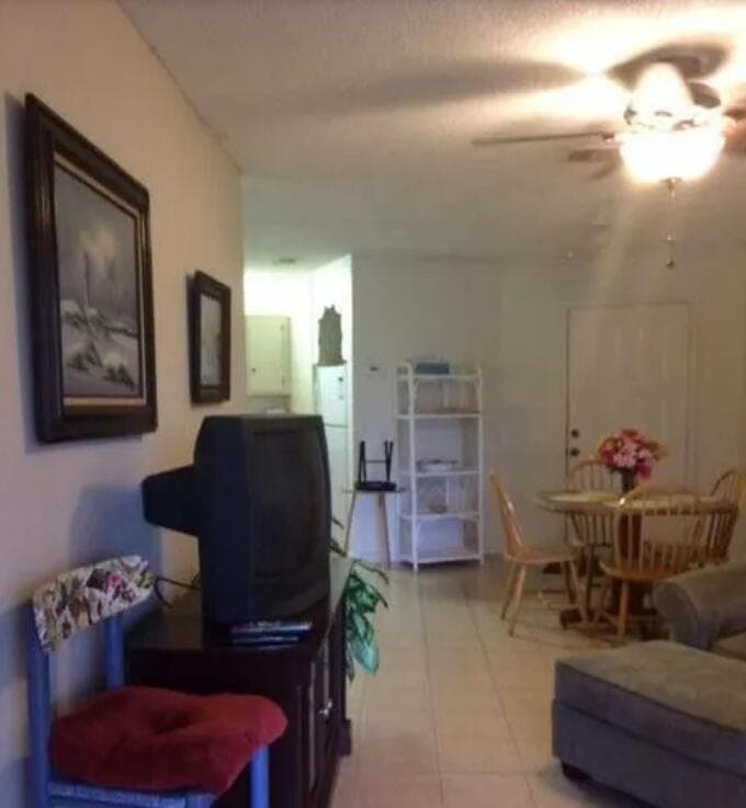 1971 NE Collins Circle 20, Jensen Beach, FL 34957 — photo 8 of 9