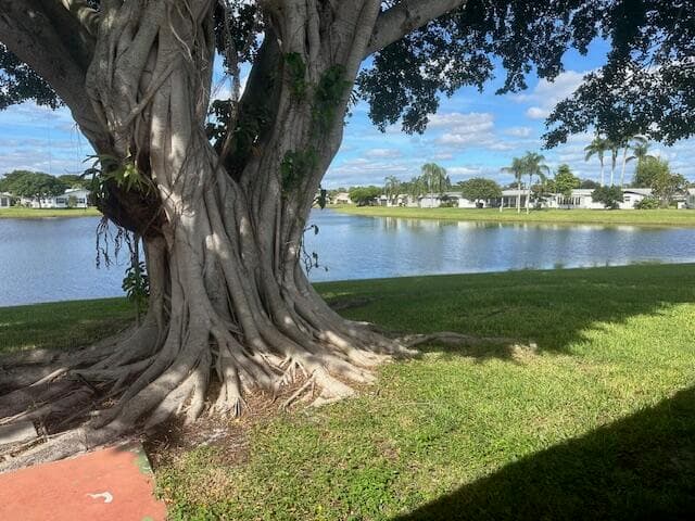 5195 Nicholas Drive, West Palm Beach, FL 33417 — photo 2 of 17