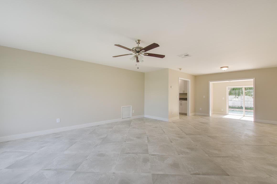 22710 SW 65th Circle, Boca Raton, FL 33428 — photo 7 of 28