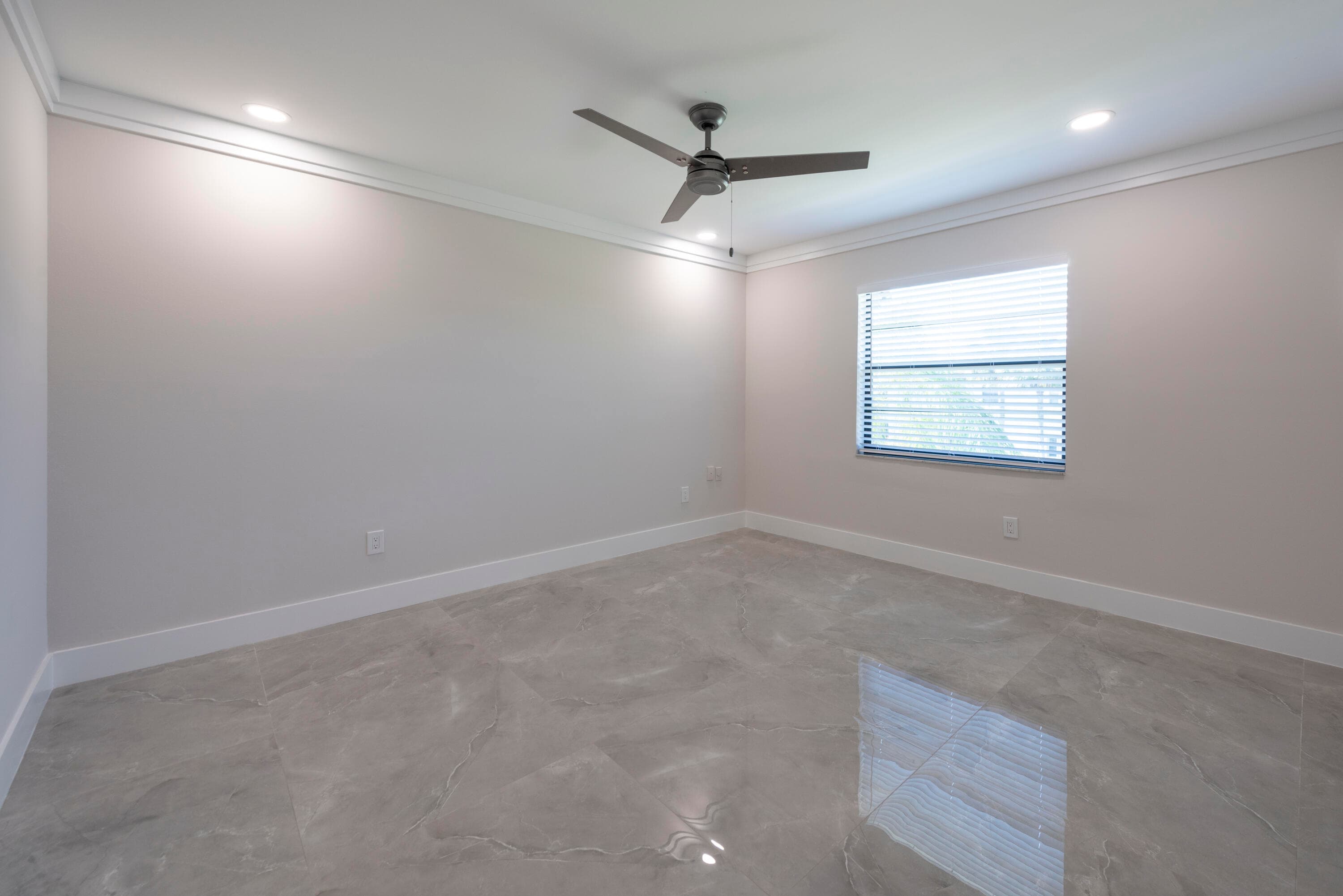 7920 Eastlake Drive 19-F, Boca Raton, FL 33433 — photo 13 of 22