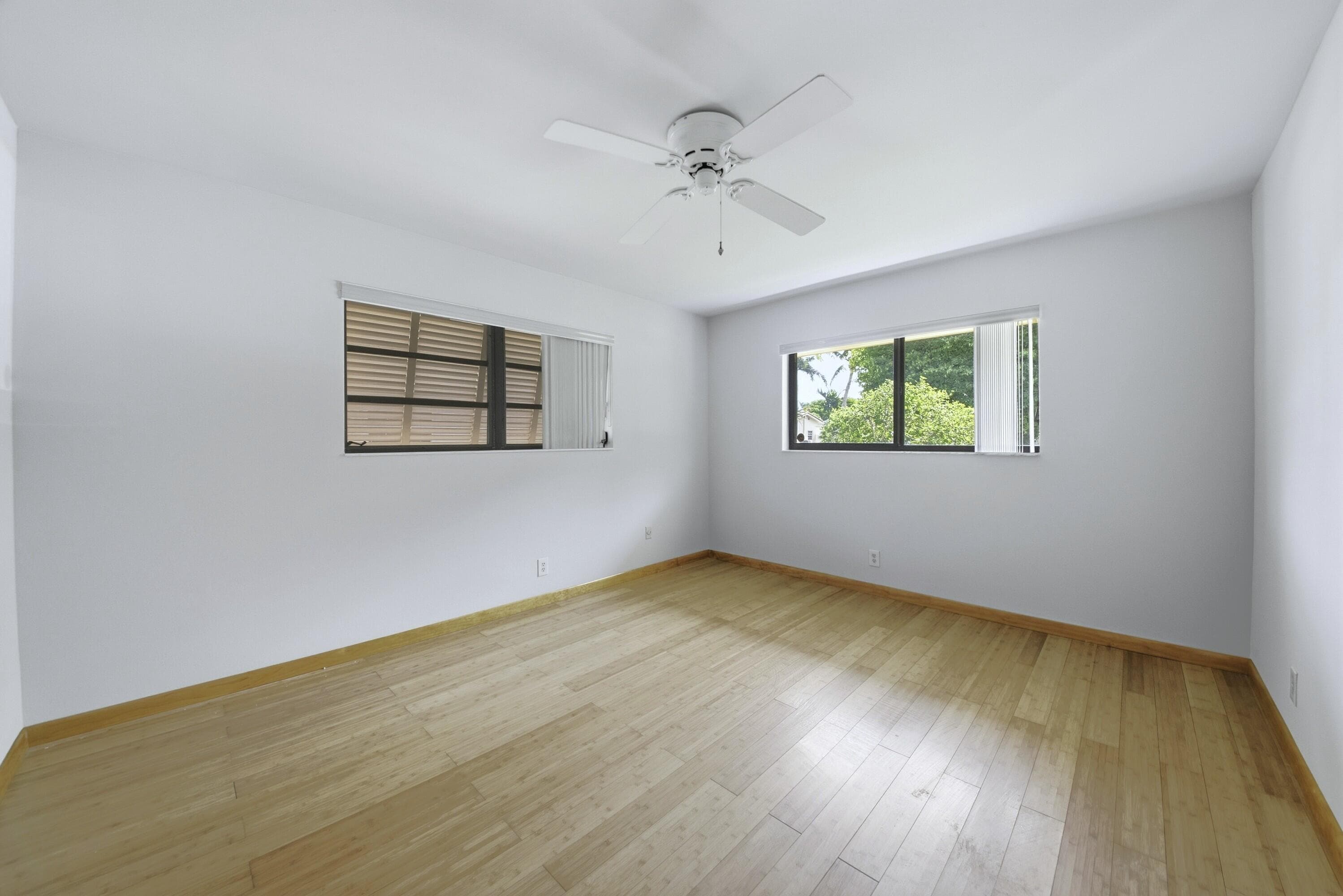 309 SE 4th Street, Dania Beach, FL 33004 — photo 16 of 23
