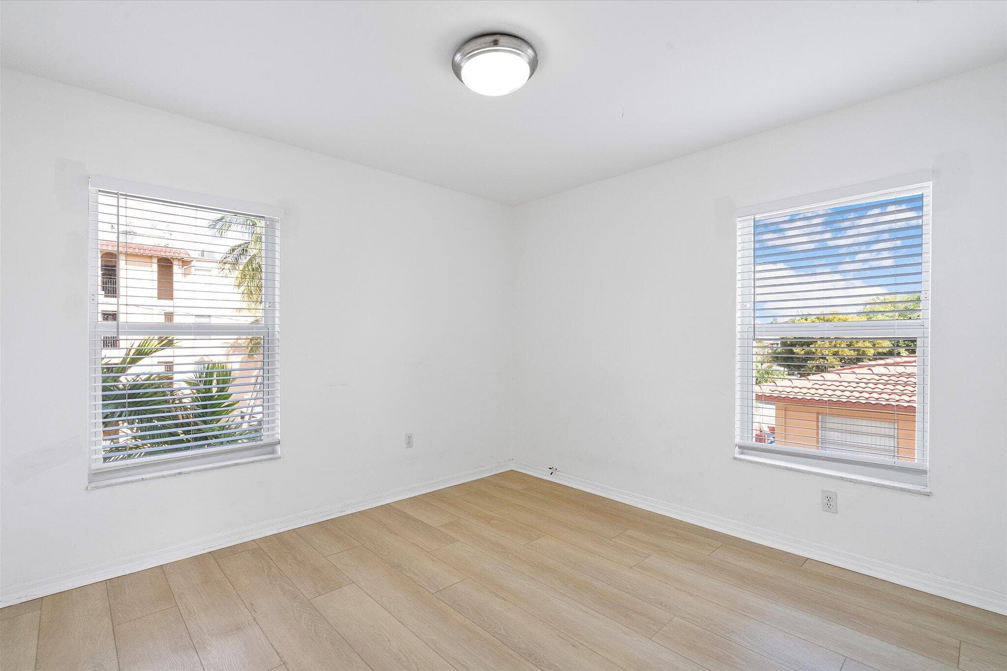2138 SW 6th Street 301, Miami, FL 33135 — photo 10 of 15