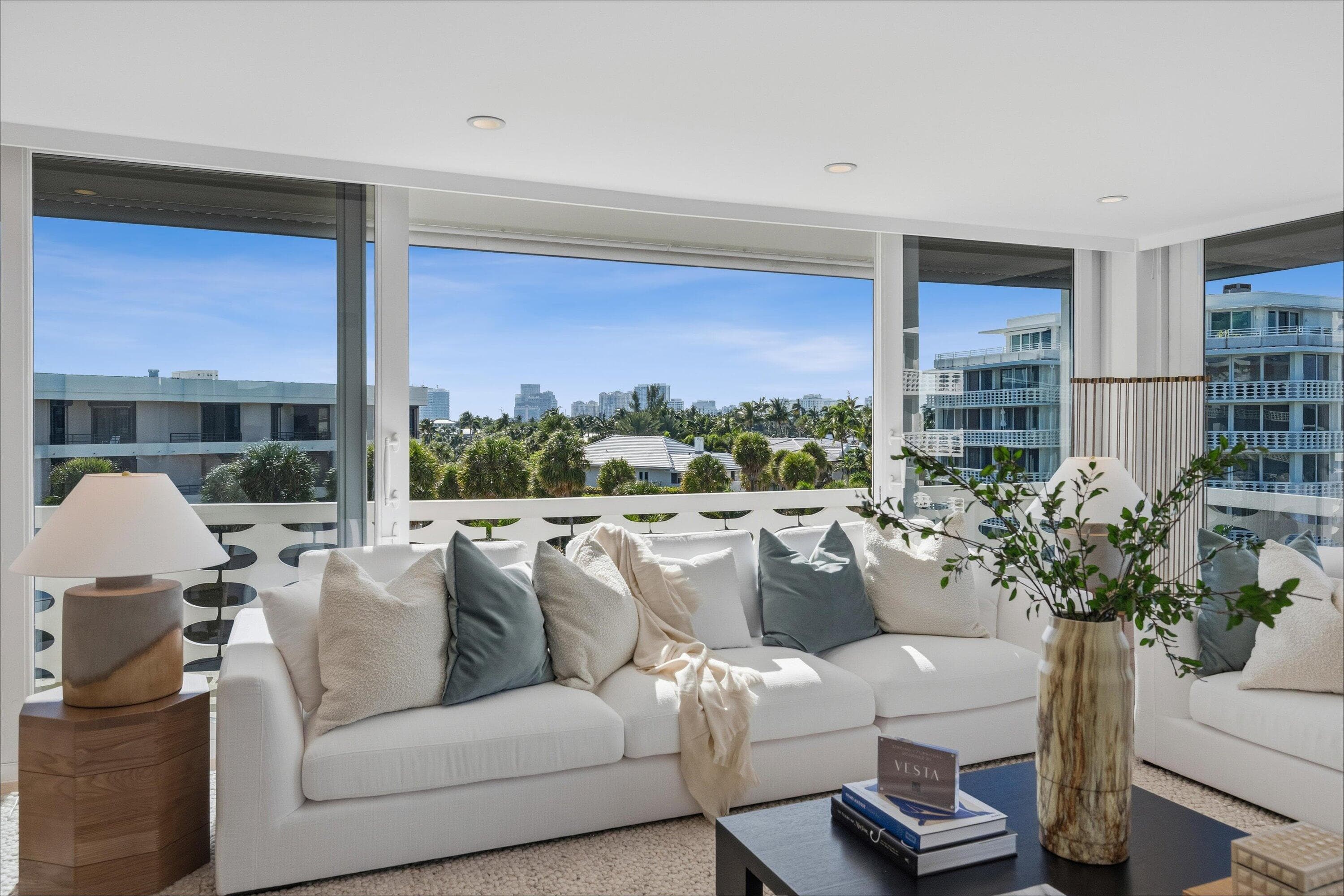 100 Sunrise Avenue 520/521, Palm Beach, FL 33480 — photo 4 of 35