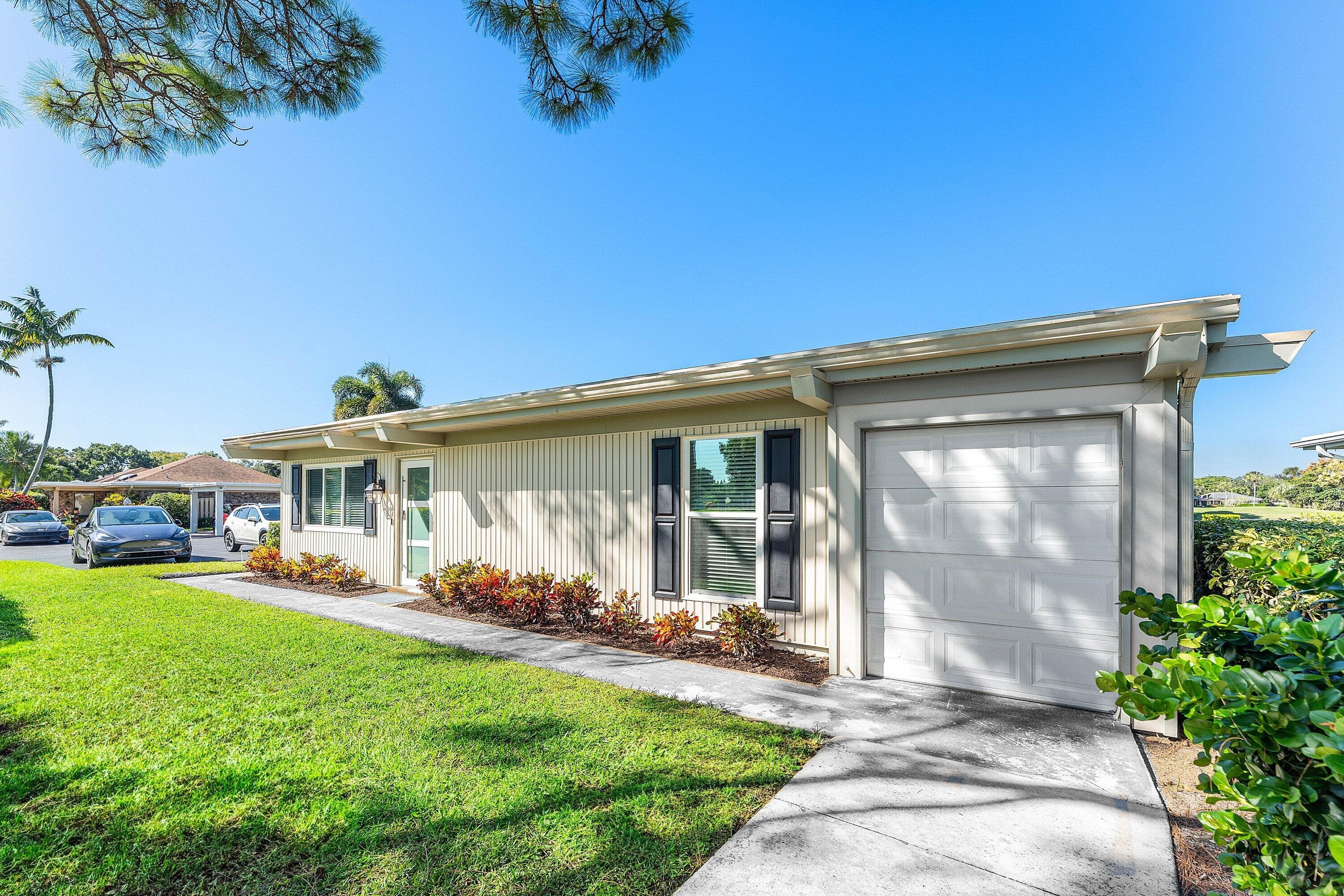 13731 Eastpointe Way, Palm Beach Gardens, FL 33418 — photo 33 of 40