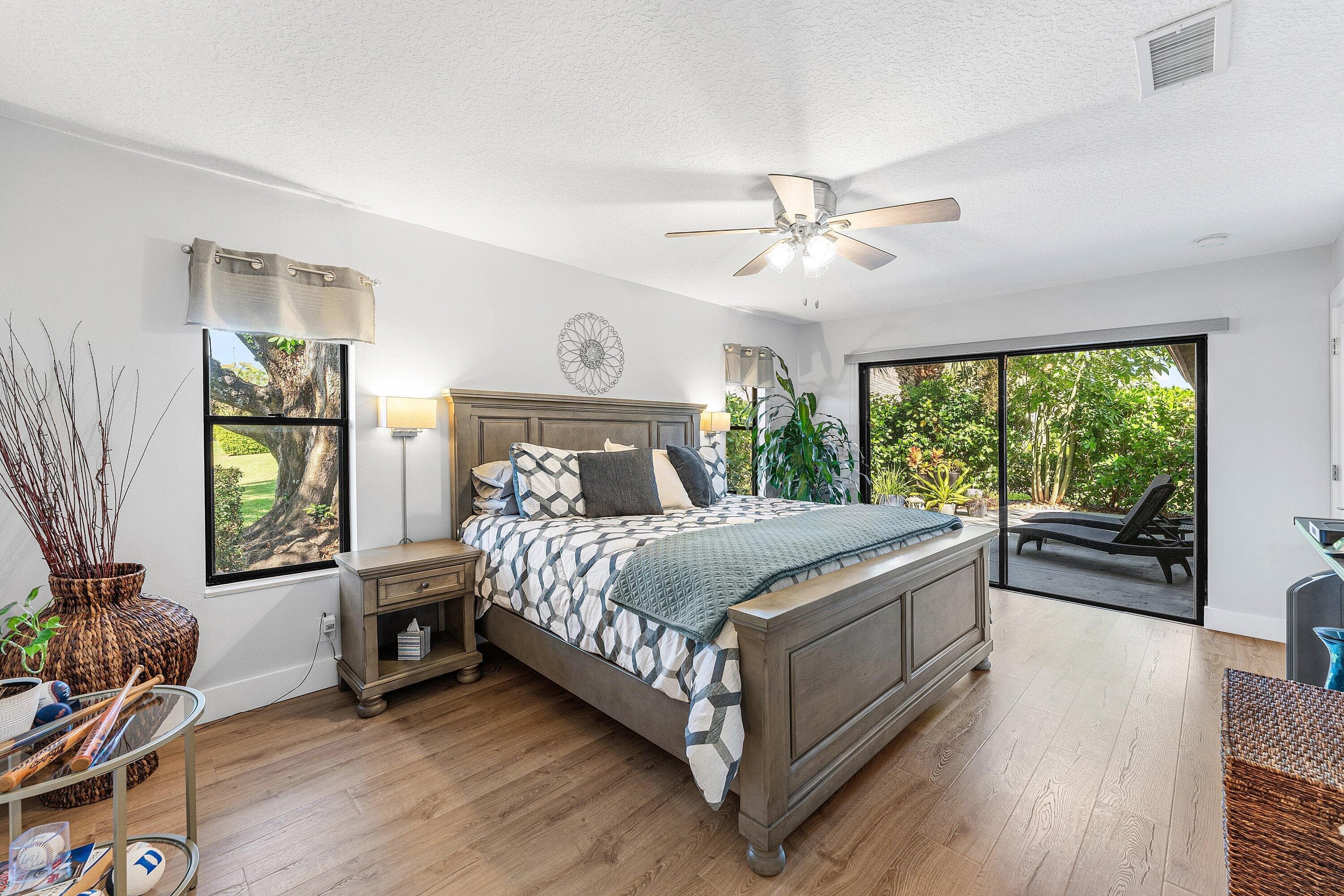 6194 Brandon Street, Palm Beach Gardens, FL 33418 — photo 11 of 37