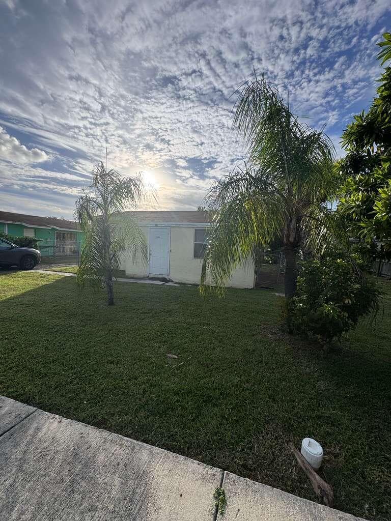 3309 Avenue S, Riviera Beach, FL 33404 — photo 14 of 17