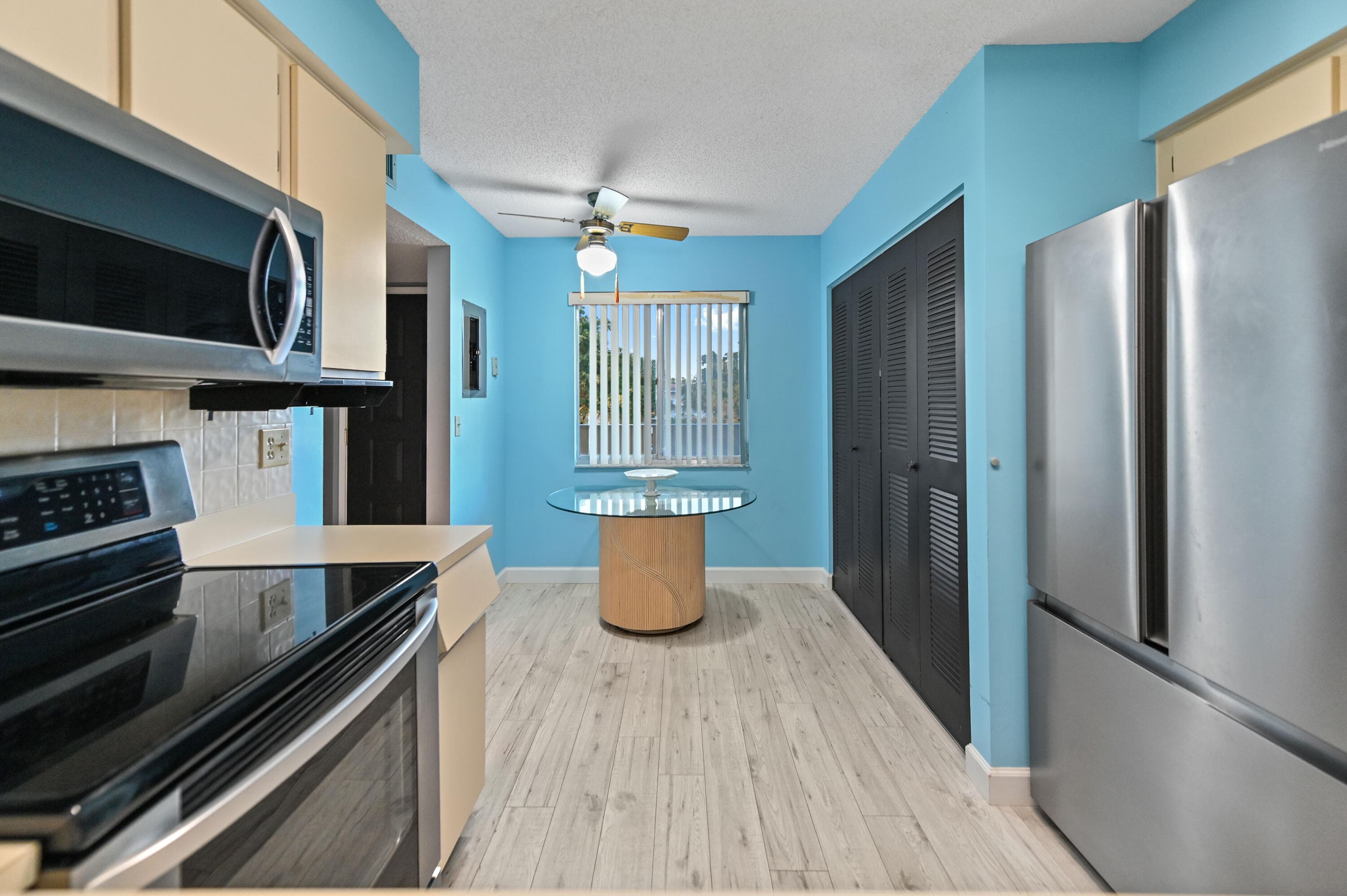 7286 Huntington Lane 402, Delray Beach, FL 33446 — photo 8 of 59