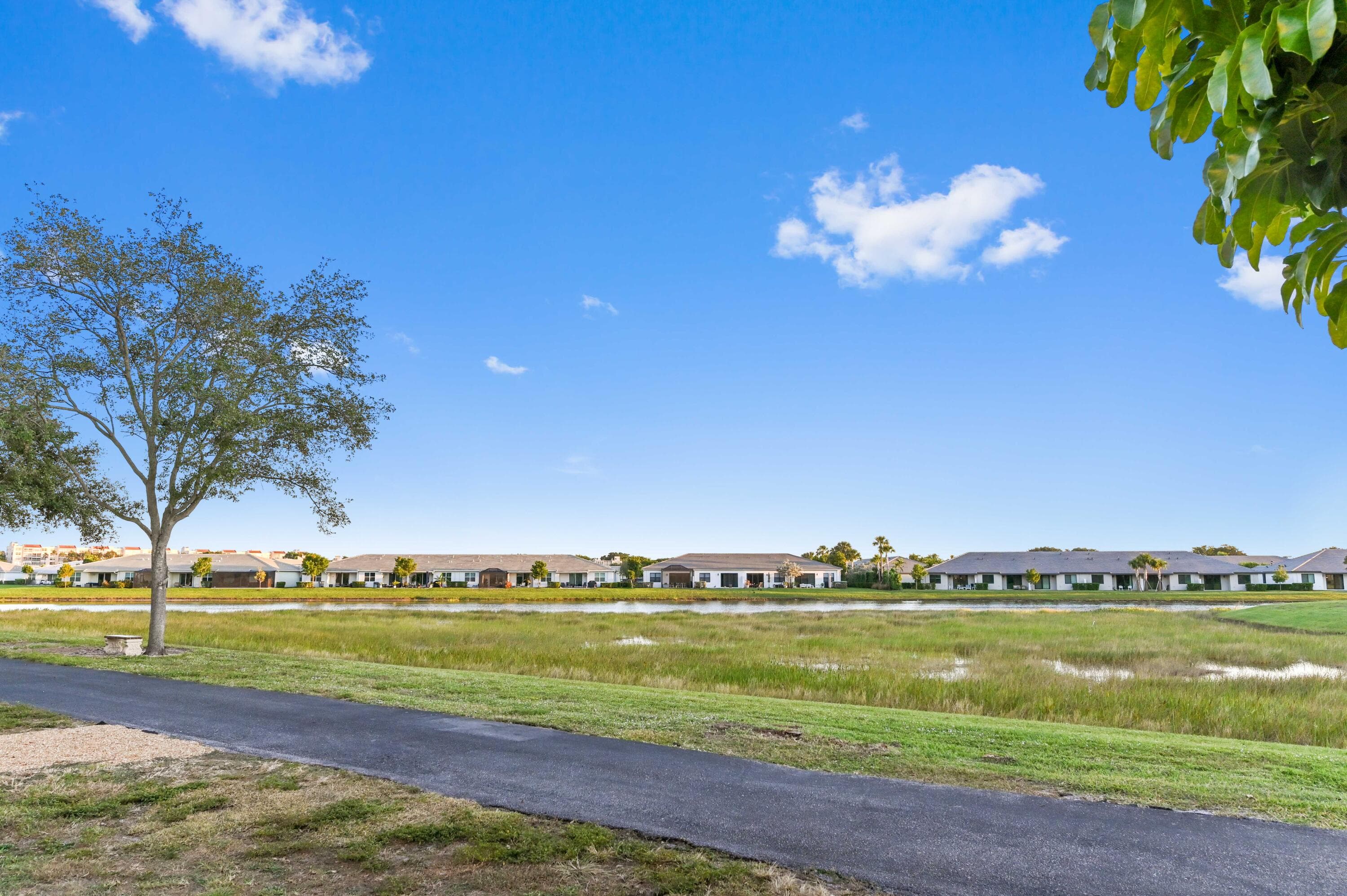 7286 Huntington Lane 402, Delray Beach, FL 33446 — photo 27 of 59