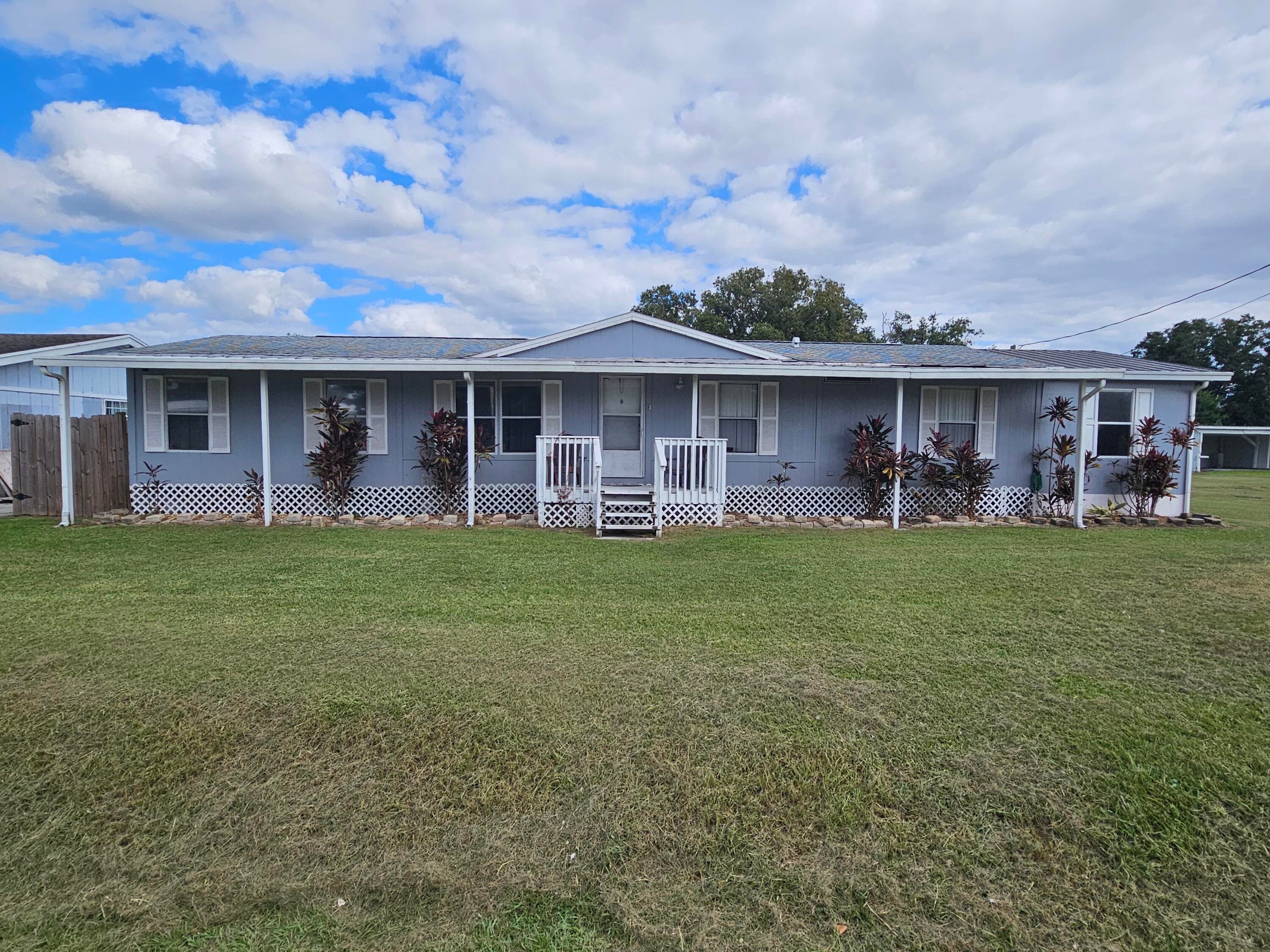 3222 SE 34th Avenue, Okeechobee, FL 34974 — photo