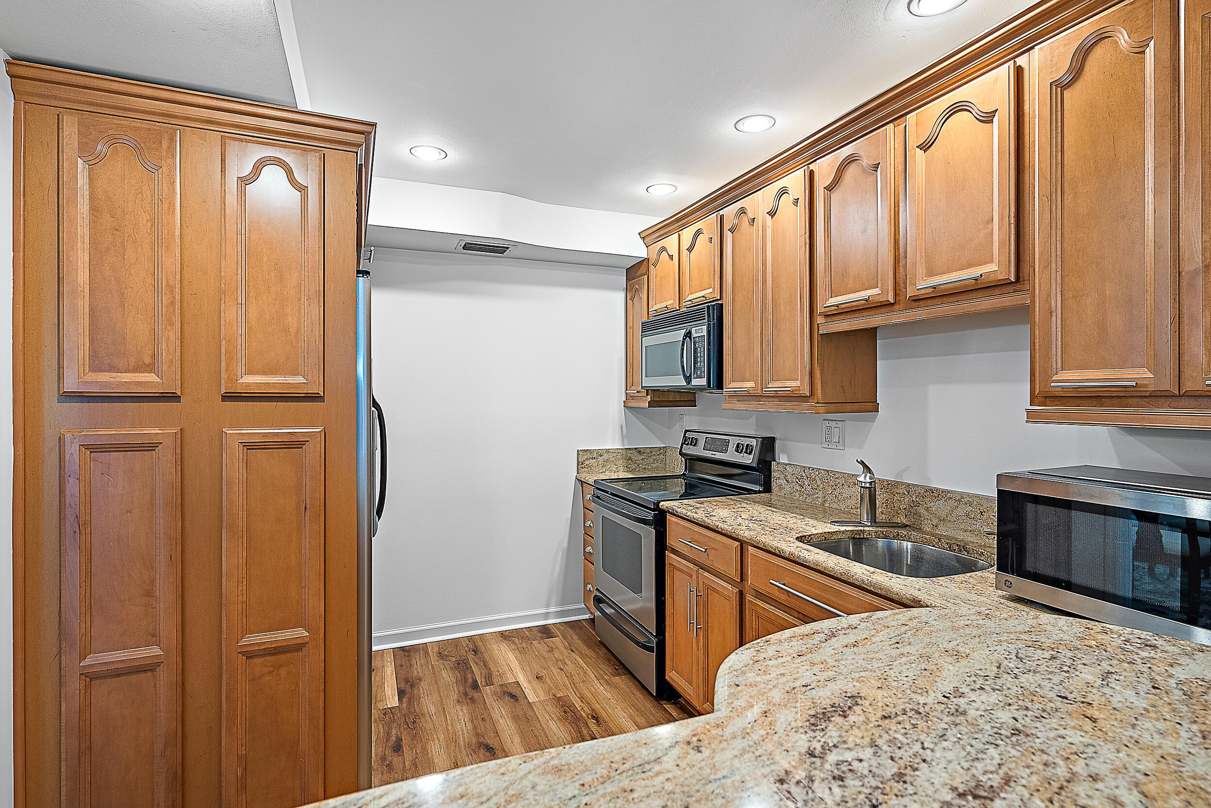 300 N Highway A1a 303g, Jupiter, FL 33477 — photo 8 of 30