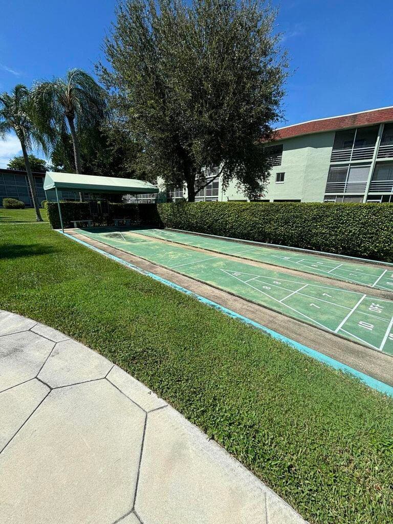 3400 Springdale Boulevard 217, Palm Springs, FL 33461 — photo 13 of 15