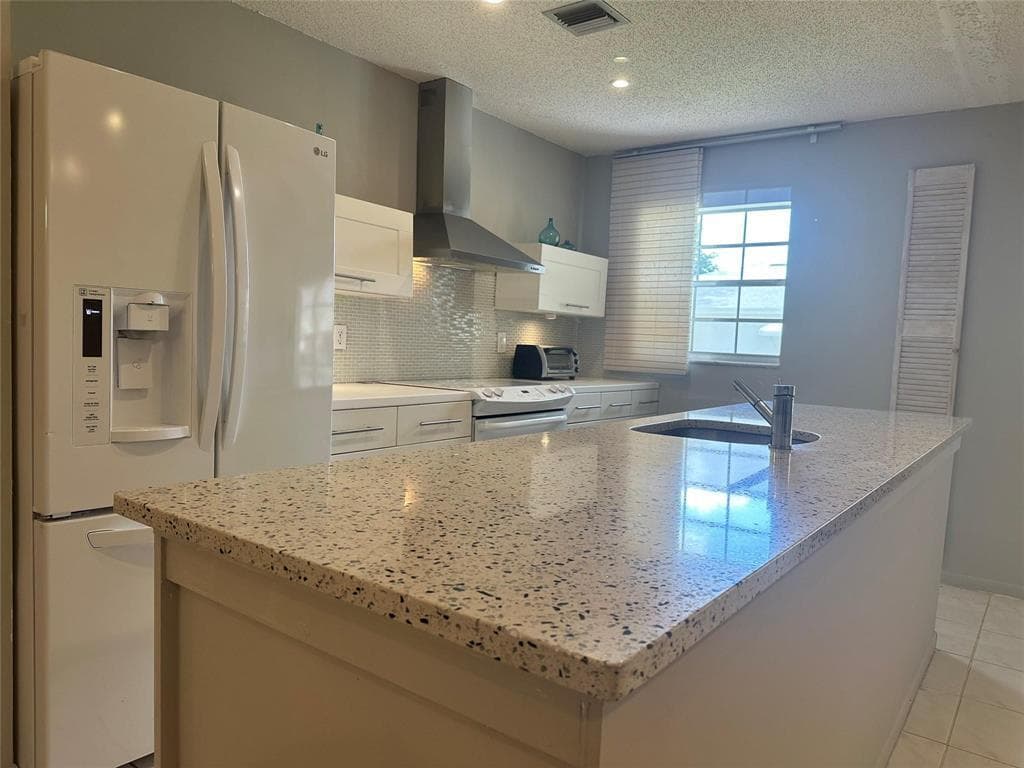 14492 Canalview Drive B, Delray Beach, FL 33484 — photo 9 of 23