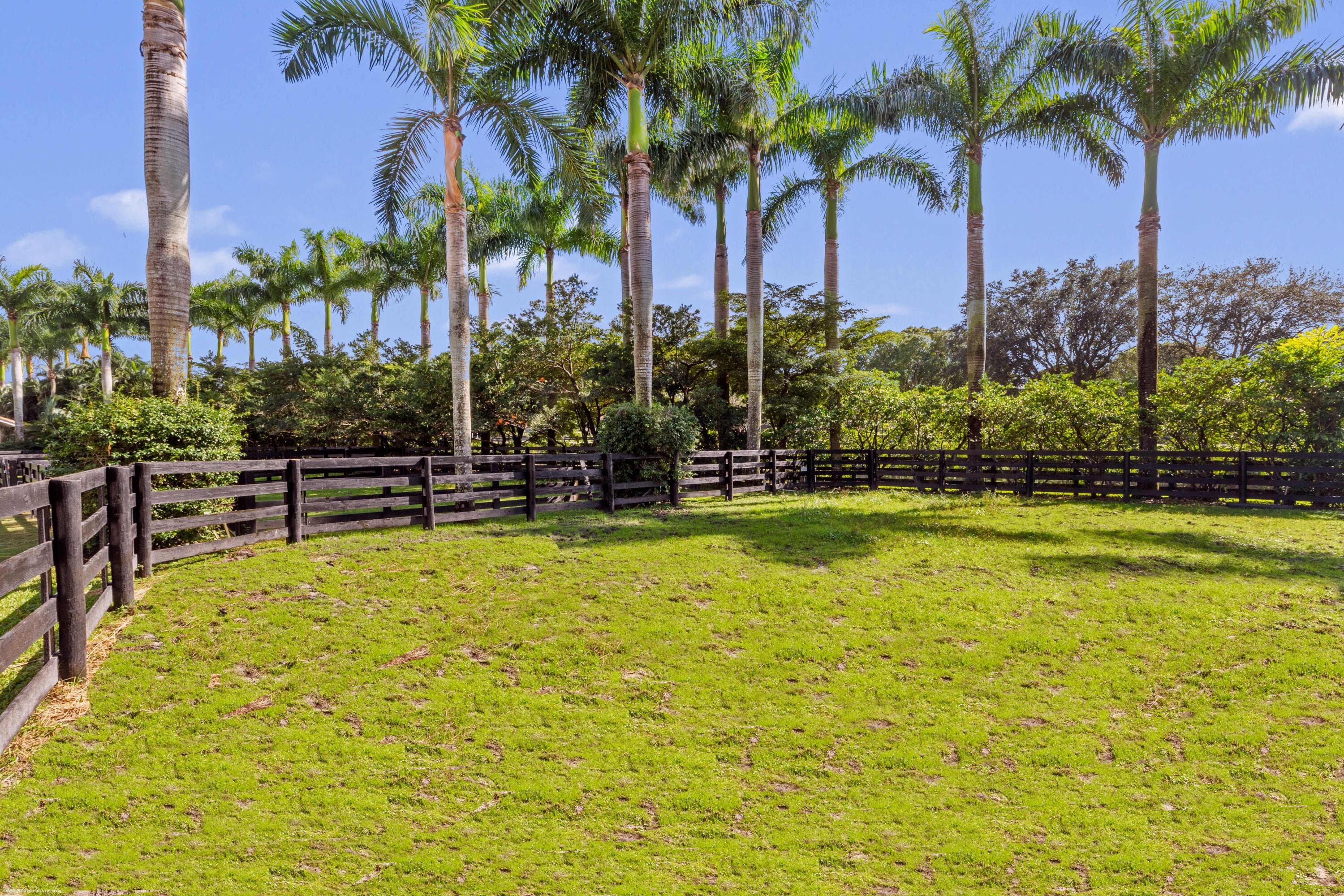 2312 Appaloosa Trail, Wellington, FL 33414 — photo 115 of 124