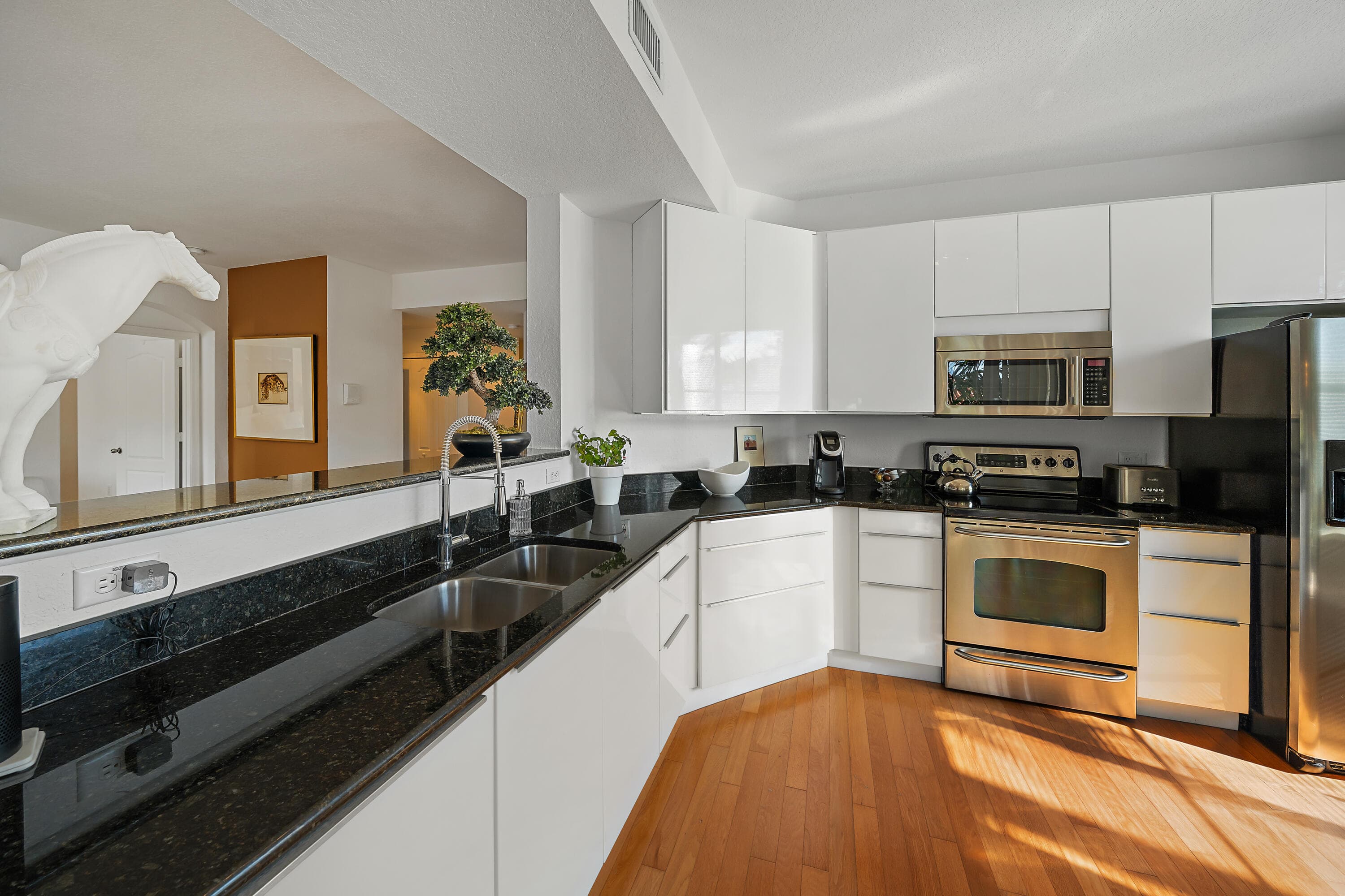 11011 Legacy Lane 306, Palm Beach Gardens, FL 33410 — photo 9 of 35