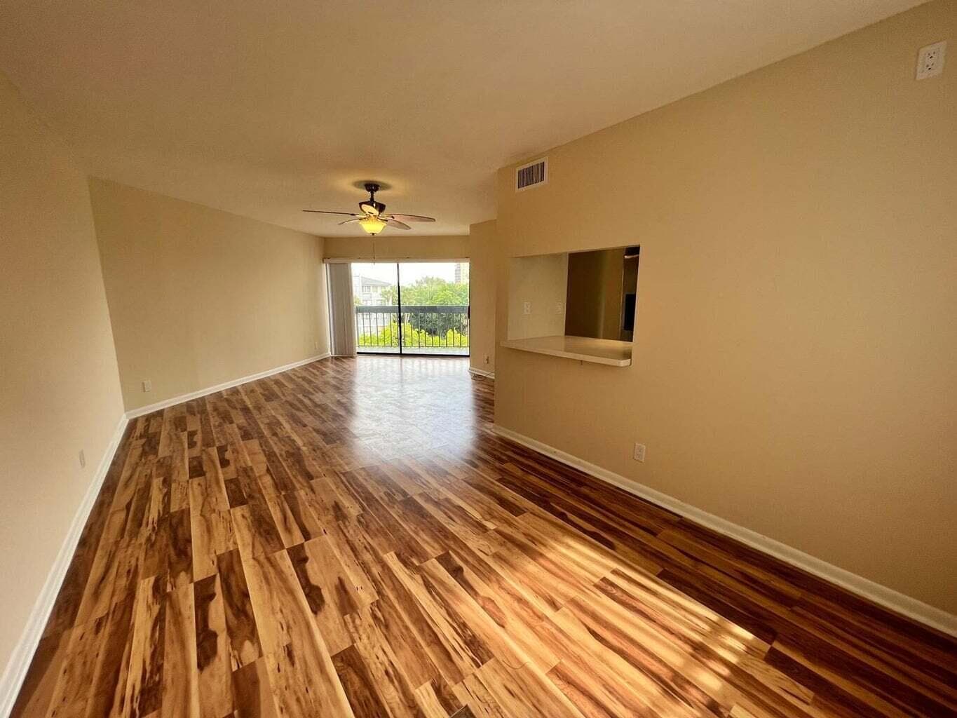 1900 N Congress Avenue 403, West Palm Beach, FL 33401 — photo 4 of 10