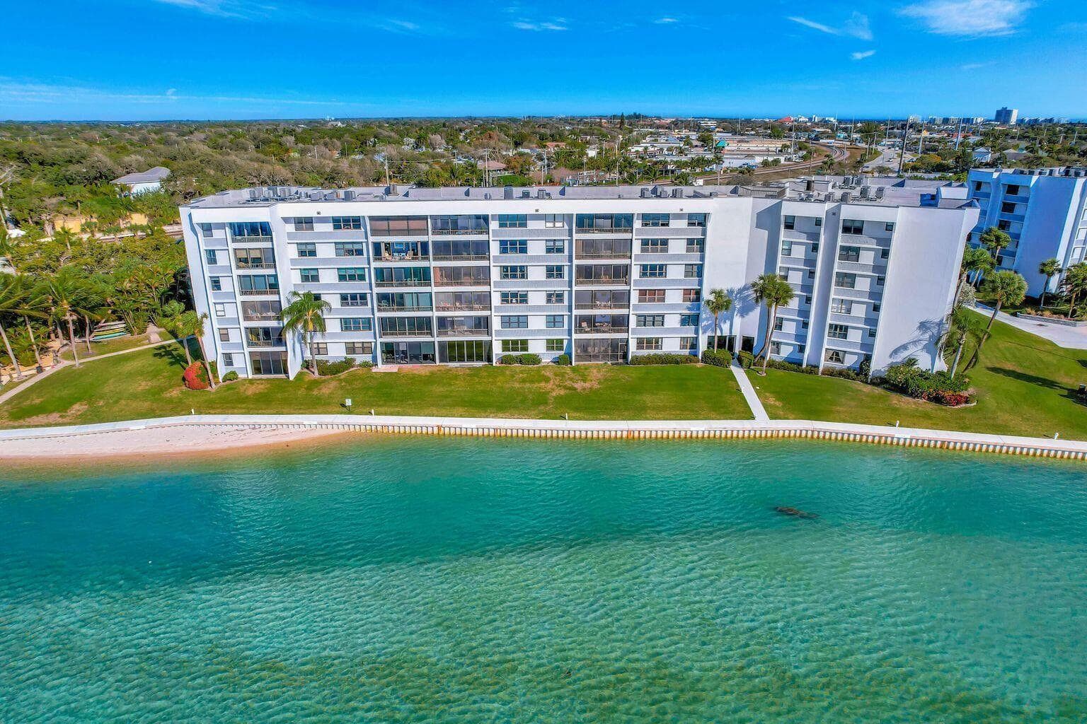 1542 Jupiter Cove Drive 104, Jupiter, FL 33469 — photo 3 of 65