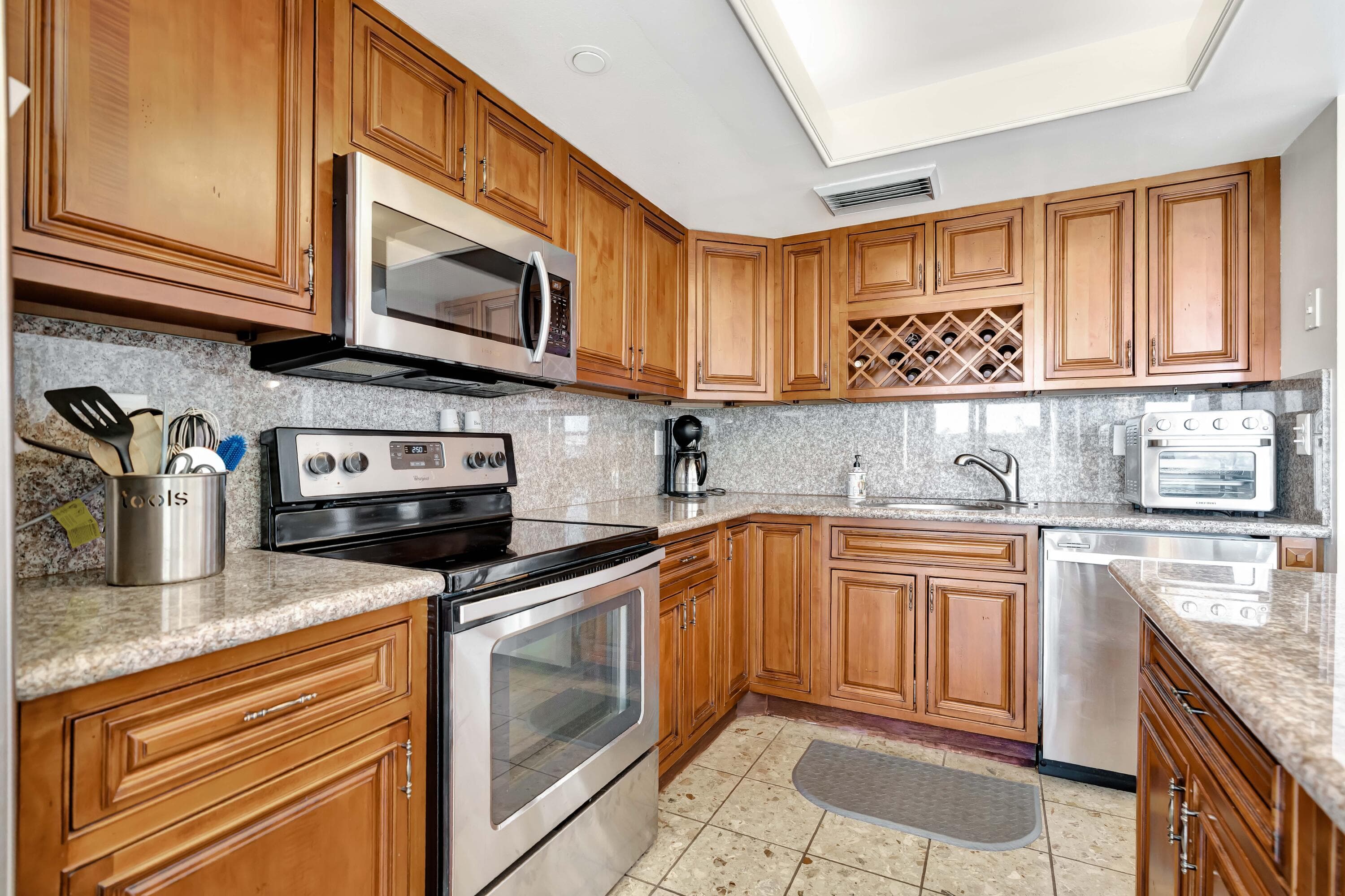 1542 Jupiter Cove Drive 104, Jupiter, FL 33469 — photo 12 of 65