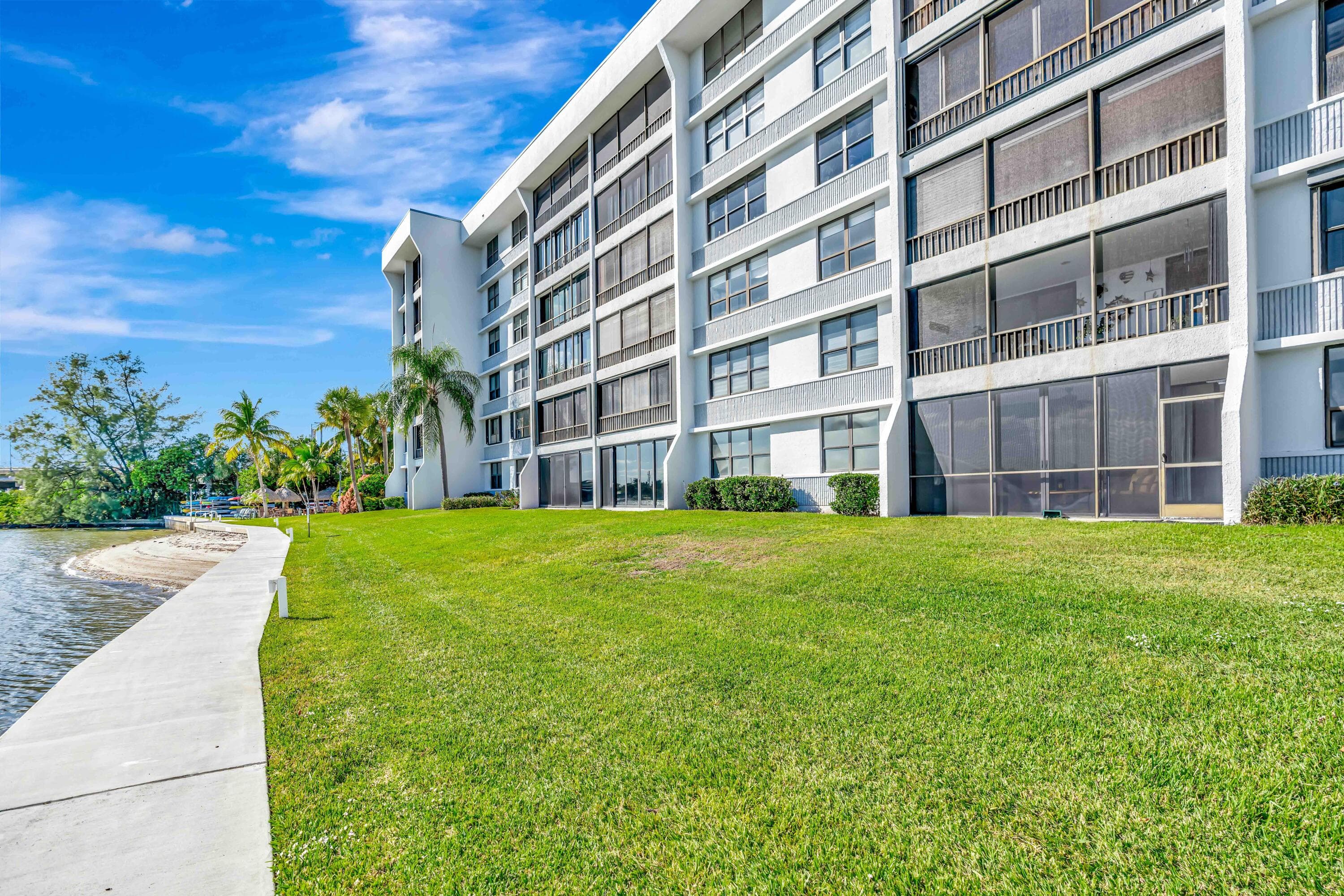 1542 Jupiter Cove Drive 104, Jupiter, FL 33469 — photo 36 of 65
