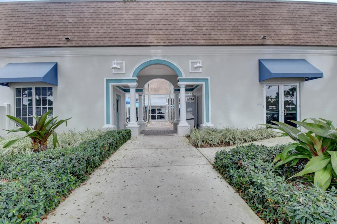 193 Burgundy E, Delray Beach, FL 33484 — photo 47 of 57