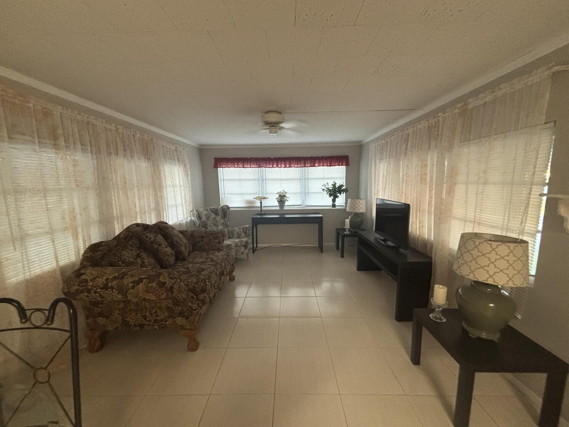 562 NE 47th St, Lot 393, Deerfield Beach, FL 33064 — photo 8 of 26
