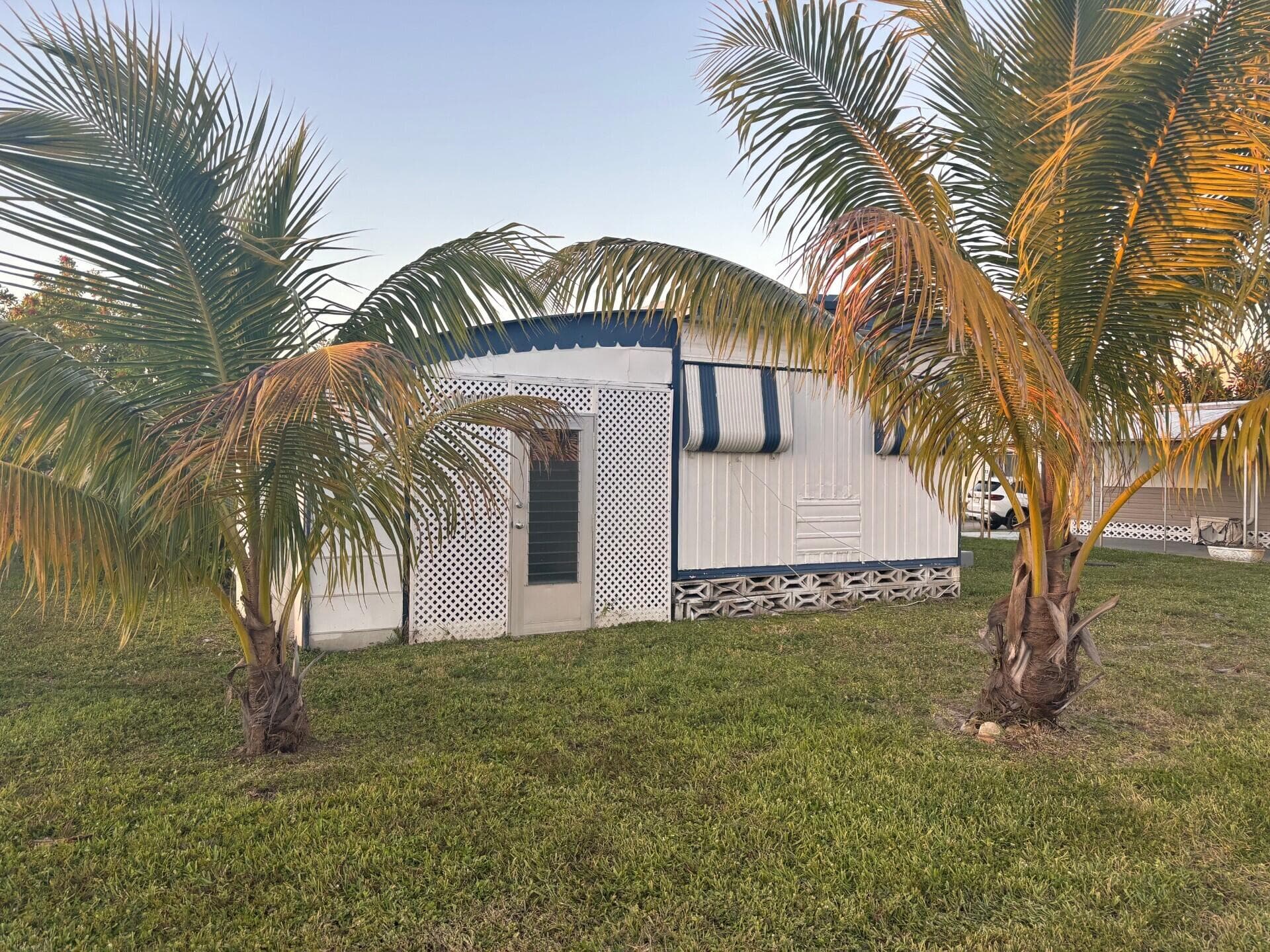 562 NE 47th St, Lot 393, Deerfield Beach, FL 33064 — photo 25 of 26