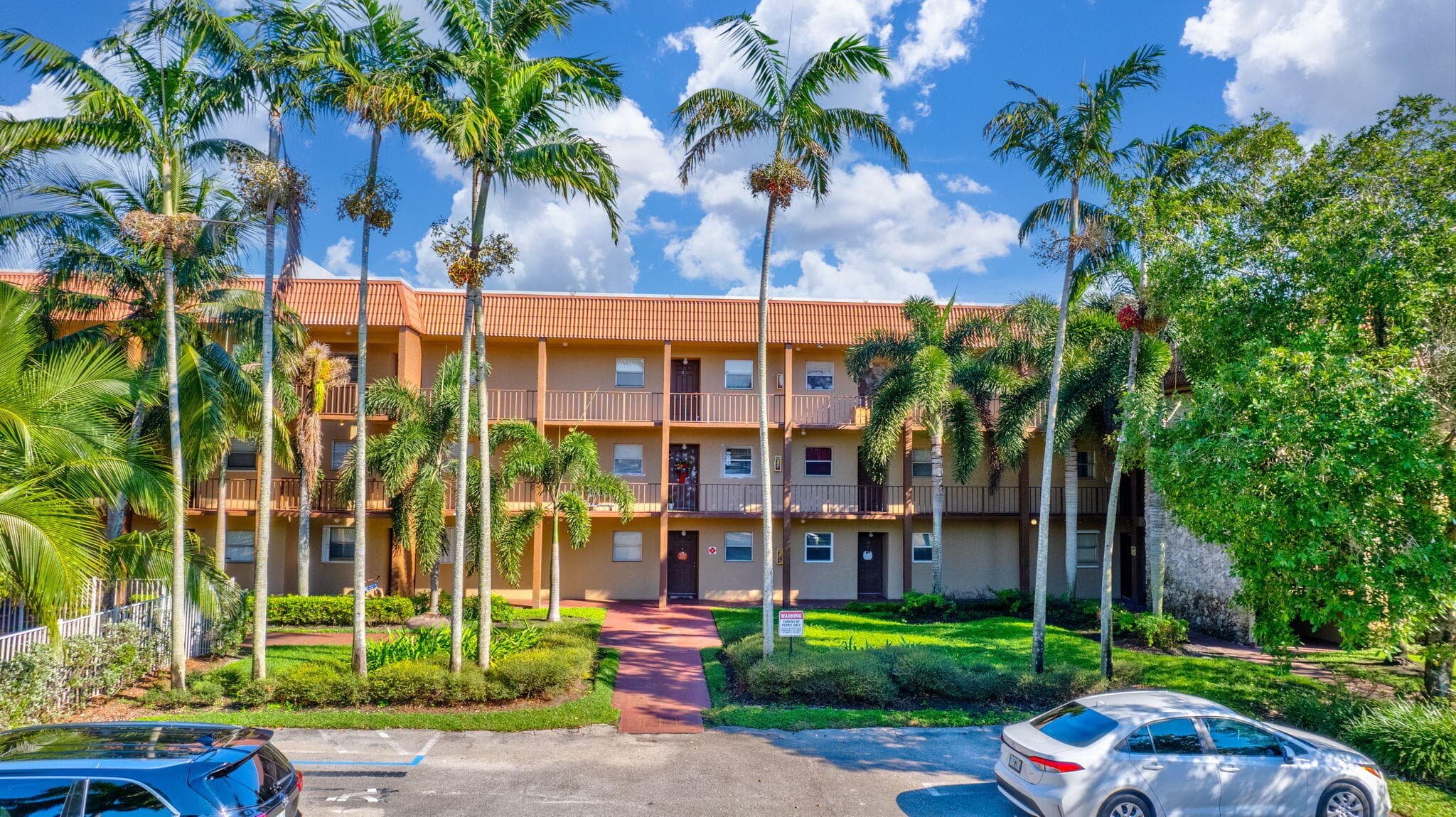 120 Sparrow Drive 213, Royal Palm Beach, FL 33411 — photo 34 of 36