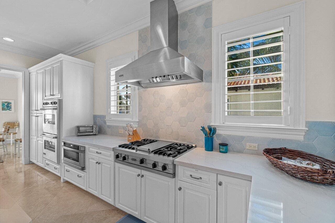 6103 N Ocean Boulevard N, Ocean Ridge, FL 33435 — photo 23 of 53