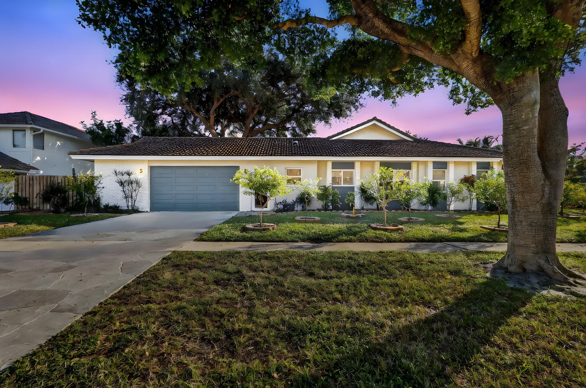 7598 W Country Club Boulevard, Boca Raton, FL 33487 — photo 18 of 108