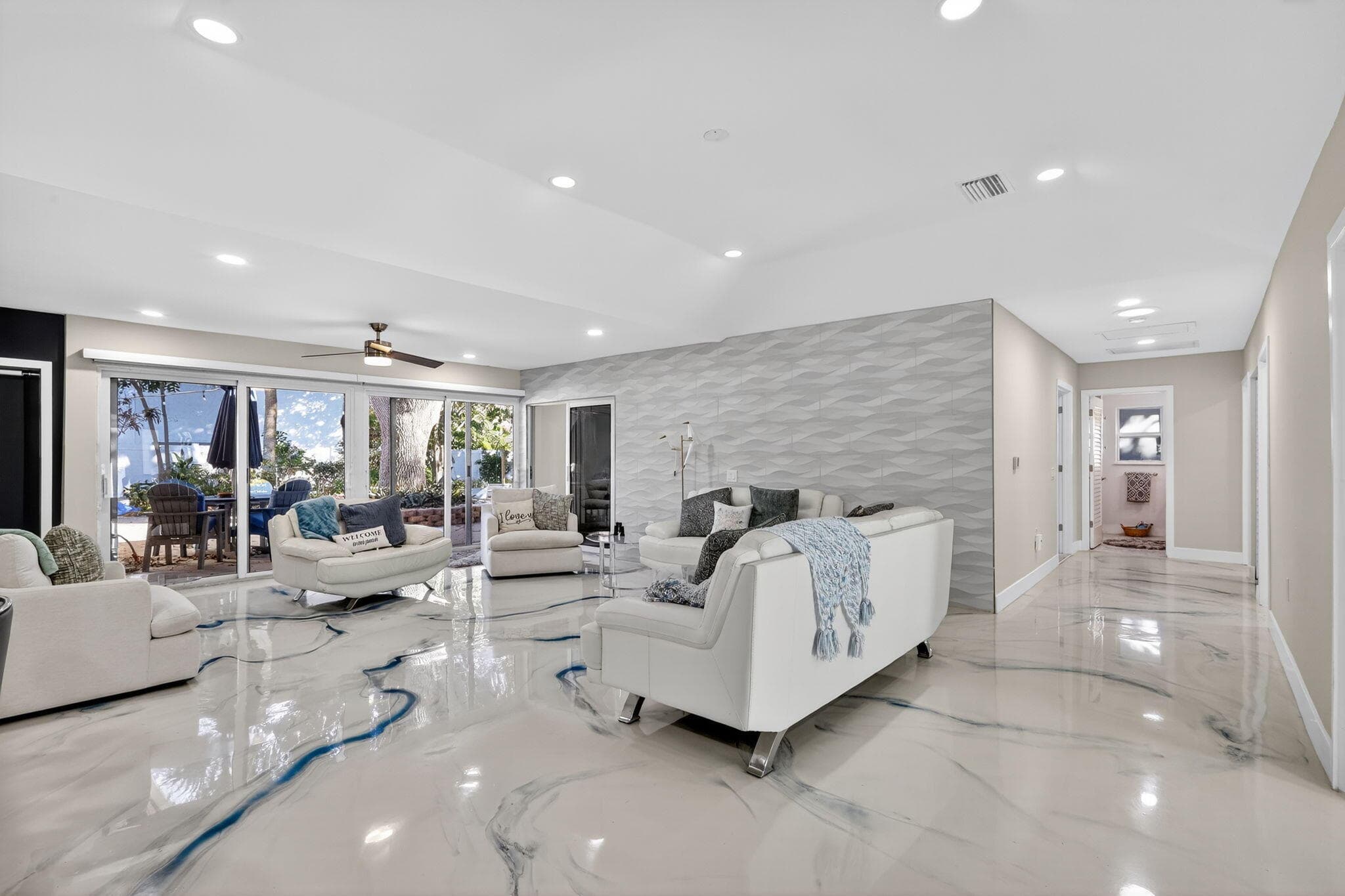 7598 W Country Club Boulevard, Boca Raton, FL 33487 — photo 3 of 108