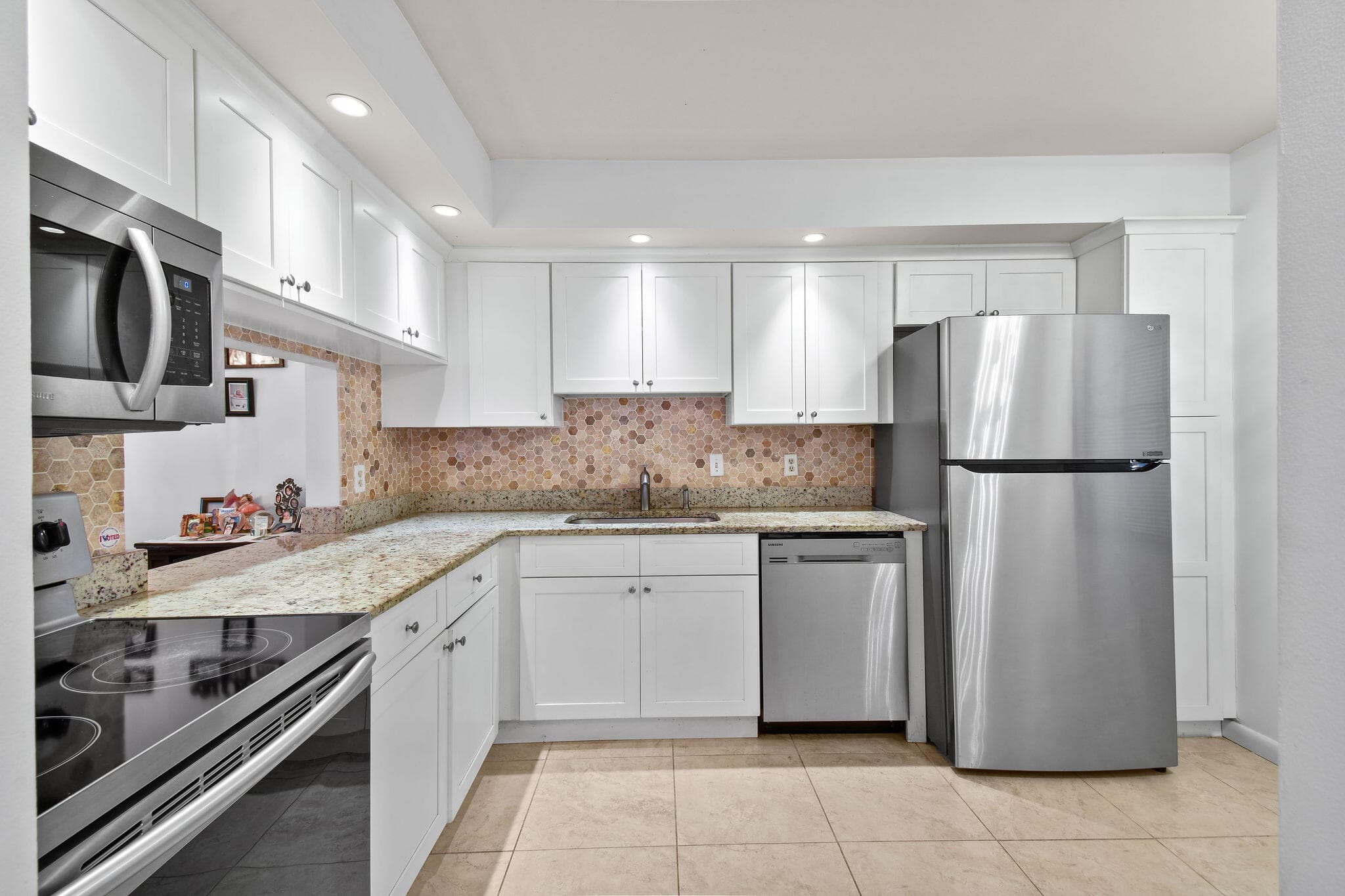 140 Lake Nancy Lane 112, West Palm Beach, FL 33411 — photo 1 of 32