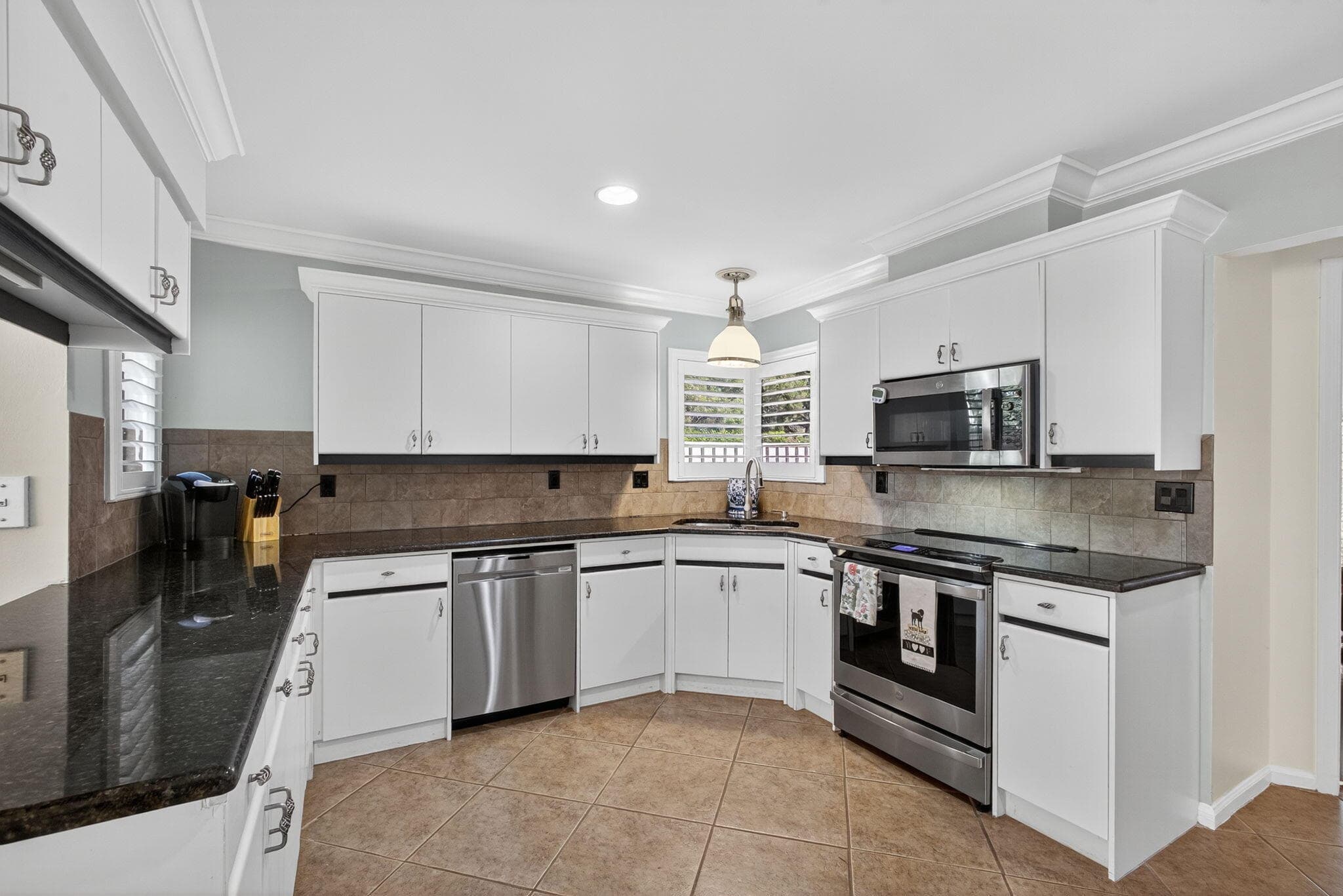 158 Coventry Place, Palm Beach Gardens, FL 33418 — photo 23 of 62