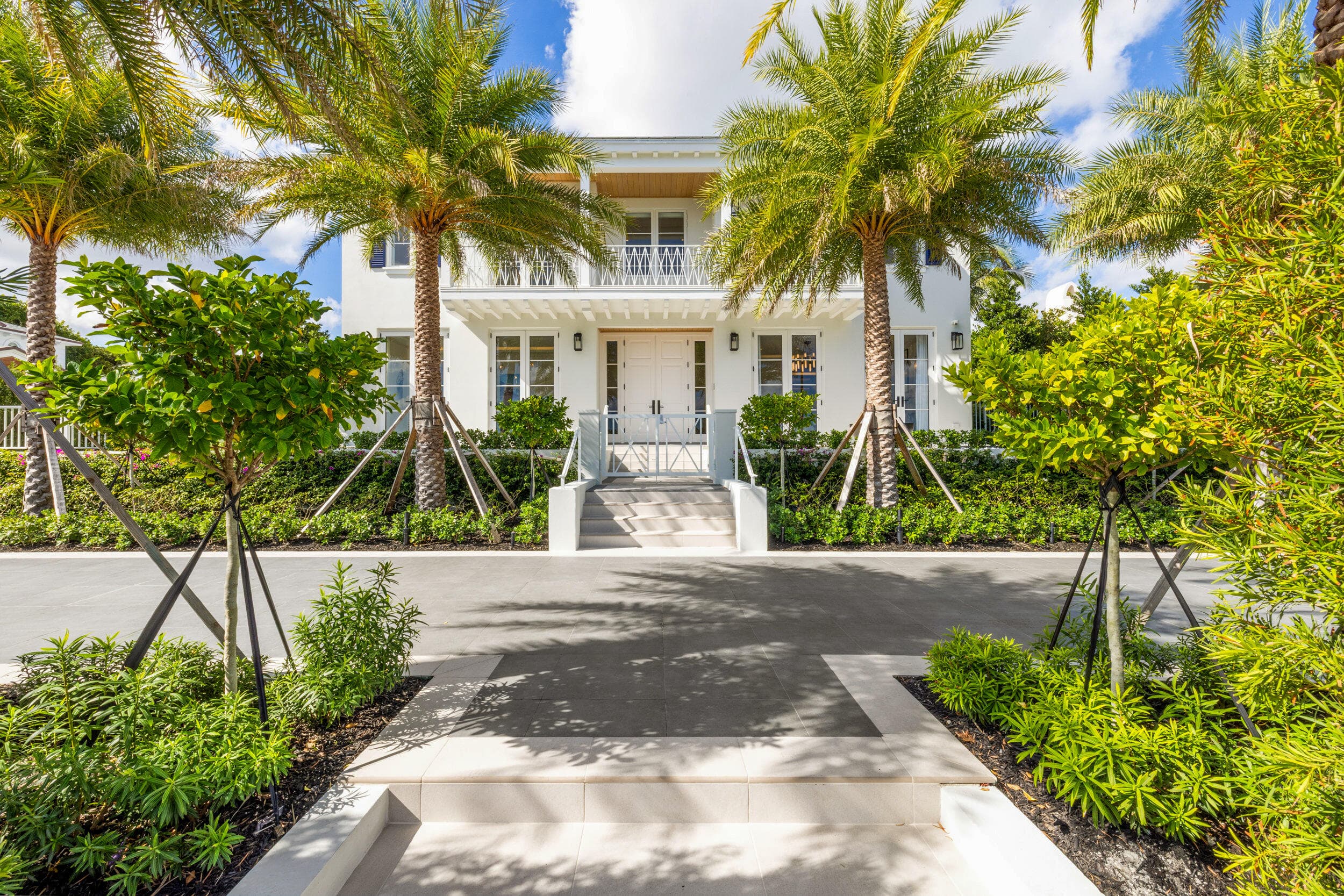 2415 S Flagler Drive, West Palm Beach, FL 33401 — photo 1 of 26