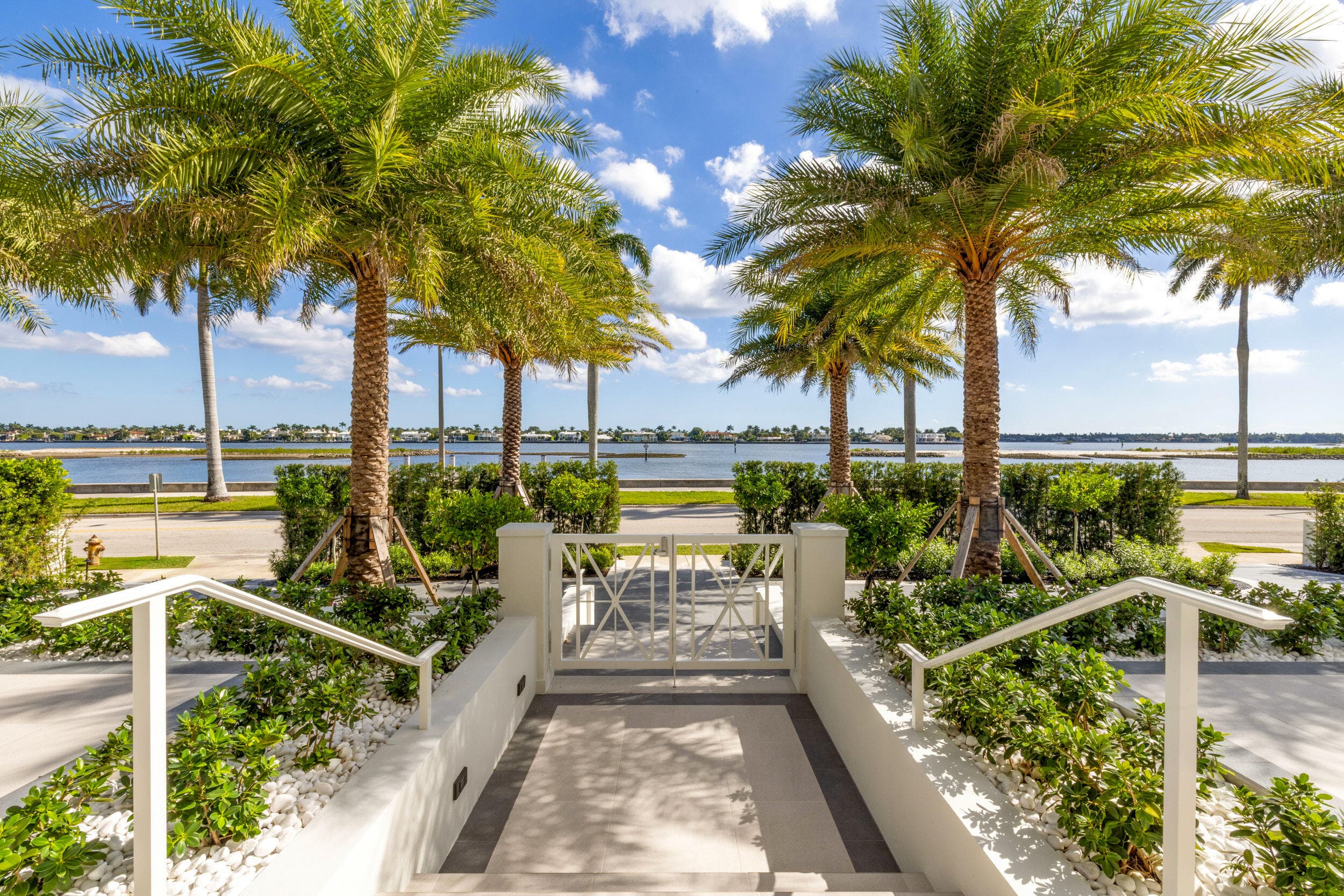 2415 S Flagler Drive, West Palm Beach, FL 33401 — photo 3 of 26