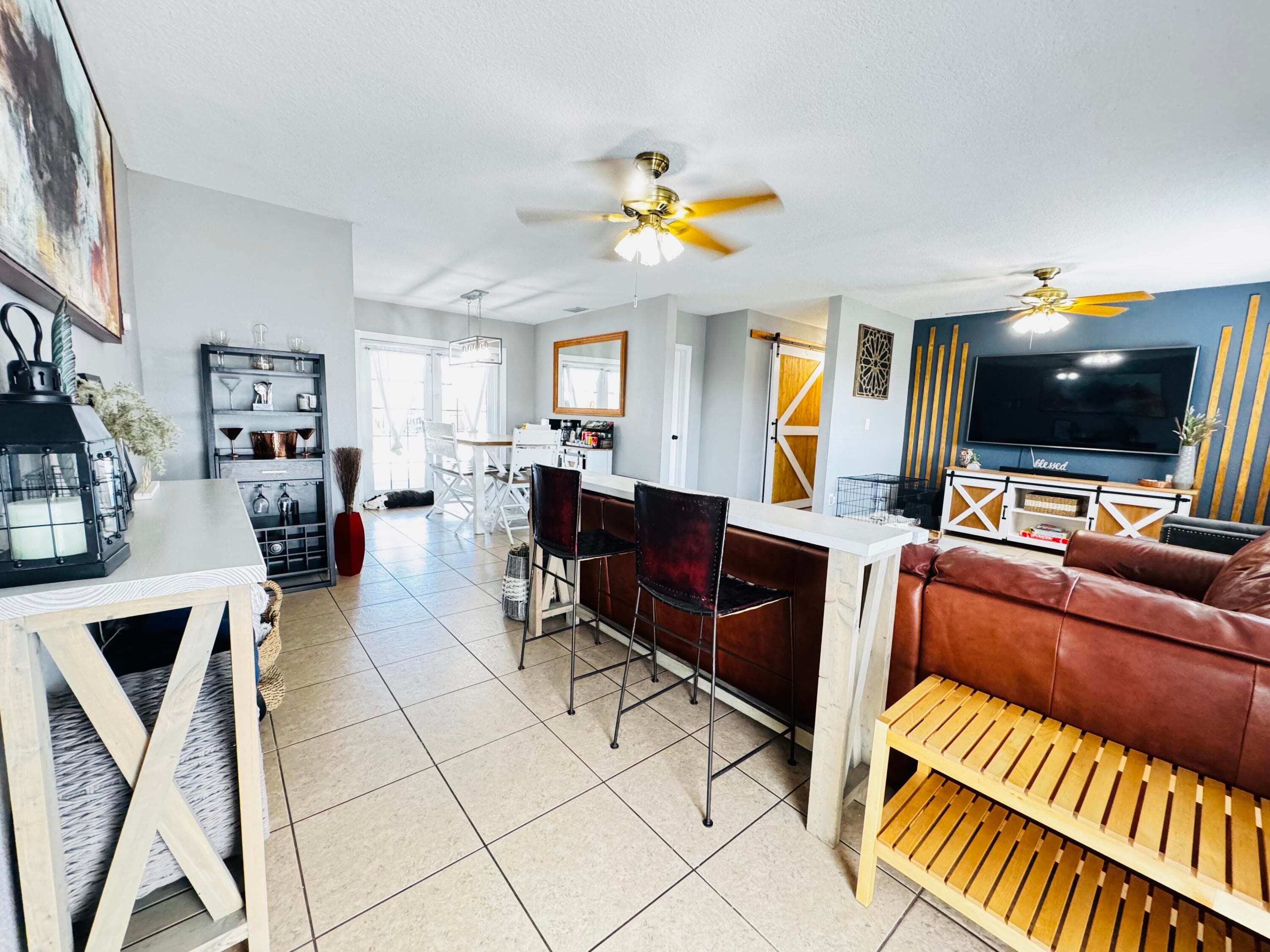 7161 Sheridan Street, Hollywood, FL 33024 — photo 7 of 34