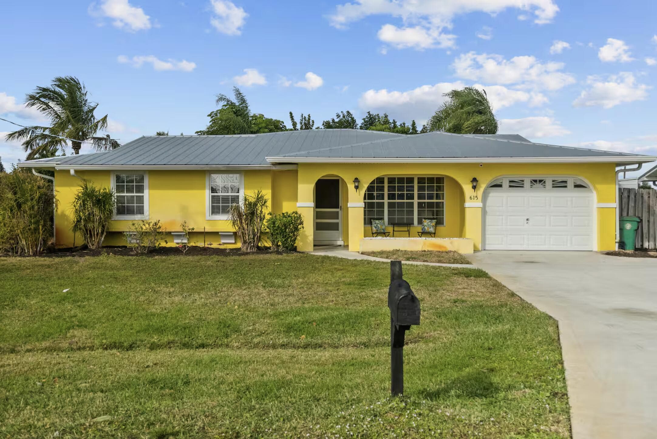Single Family Residence in Port St. Lucie — photo 4 of 19