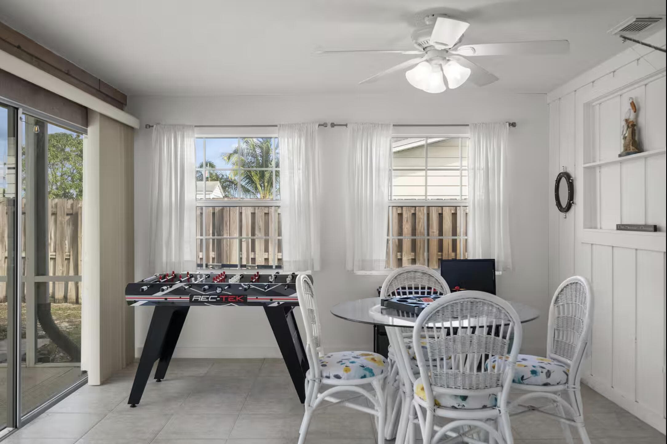Single Family Residence in Port St. Lucie — photo 9 of 19
