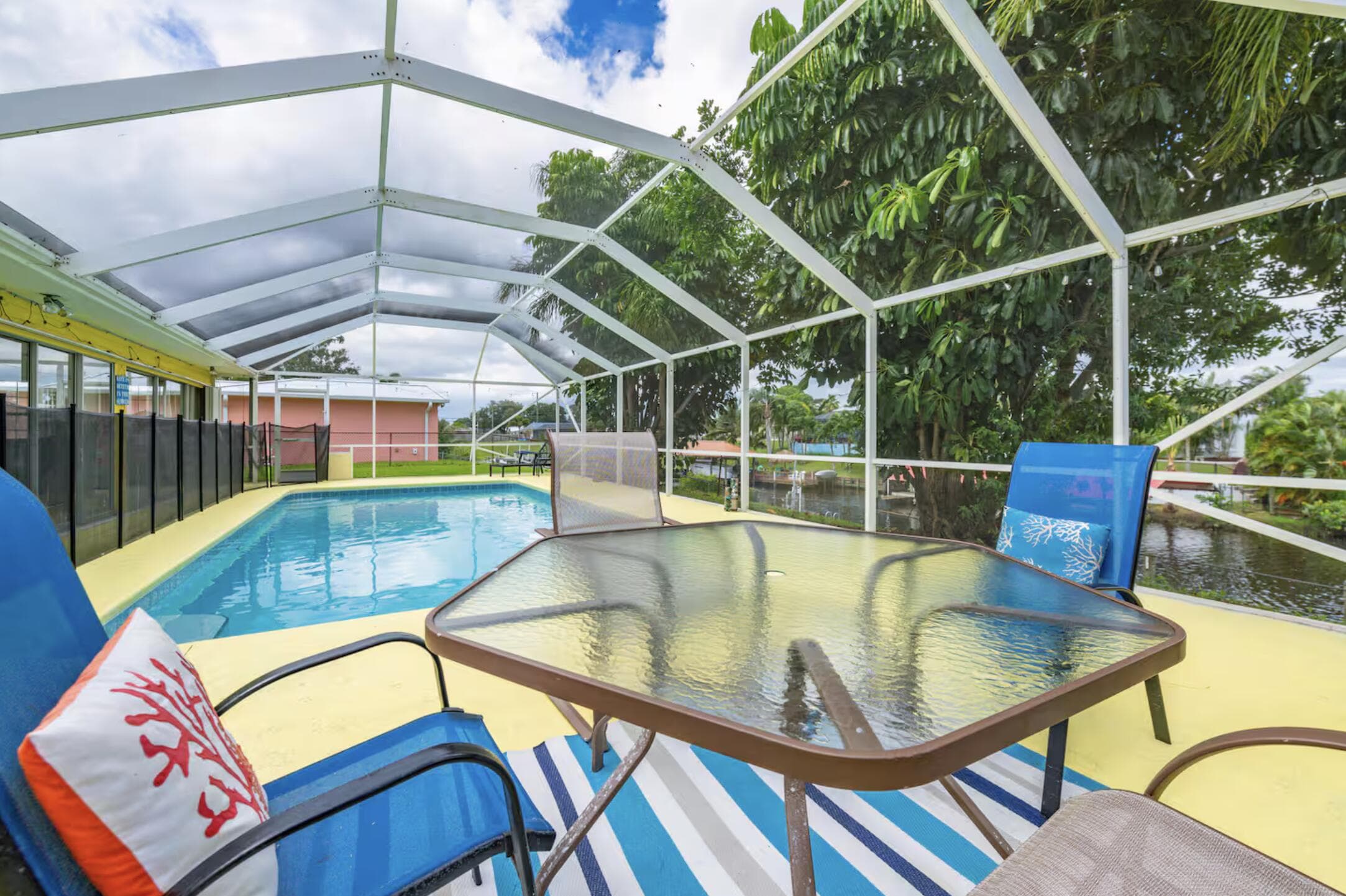 Single Family Residence in Port St. Lucie — photo 5 of 19