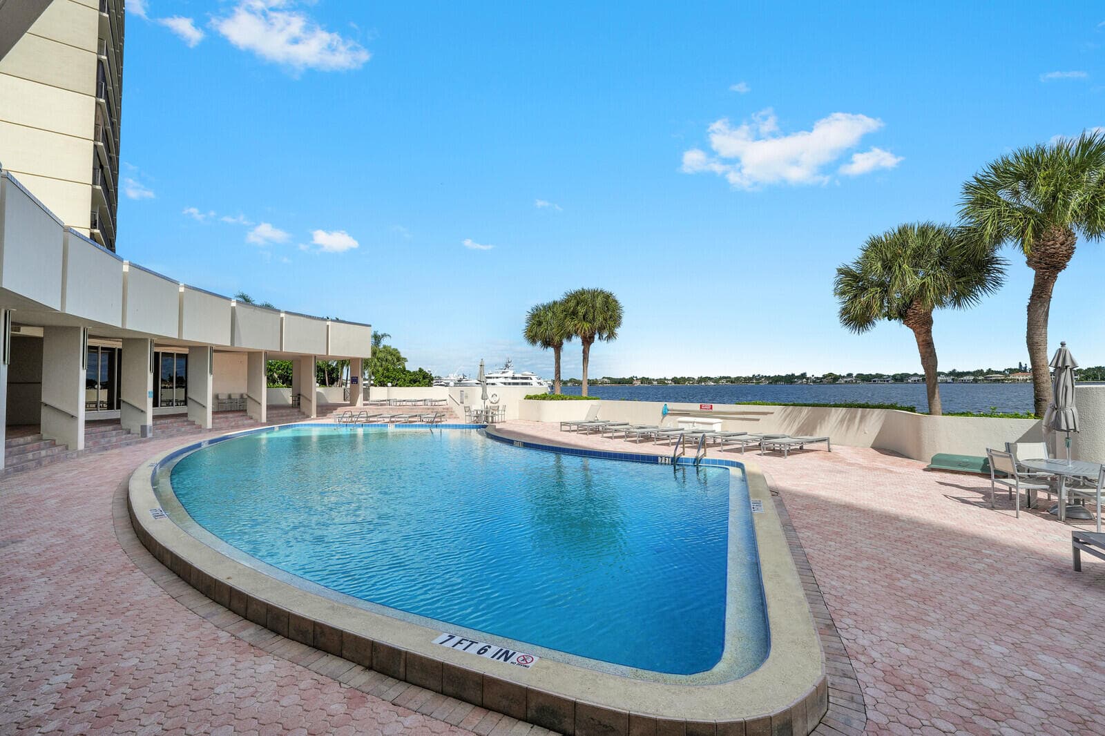 132 Lakeshore Drive 617, North Palm Beach, FL 33408 — photo 33 of 40