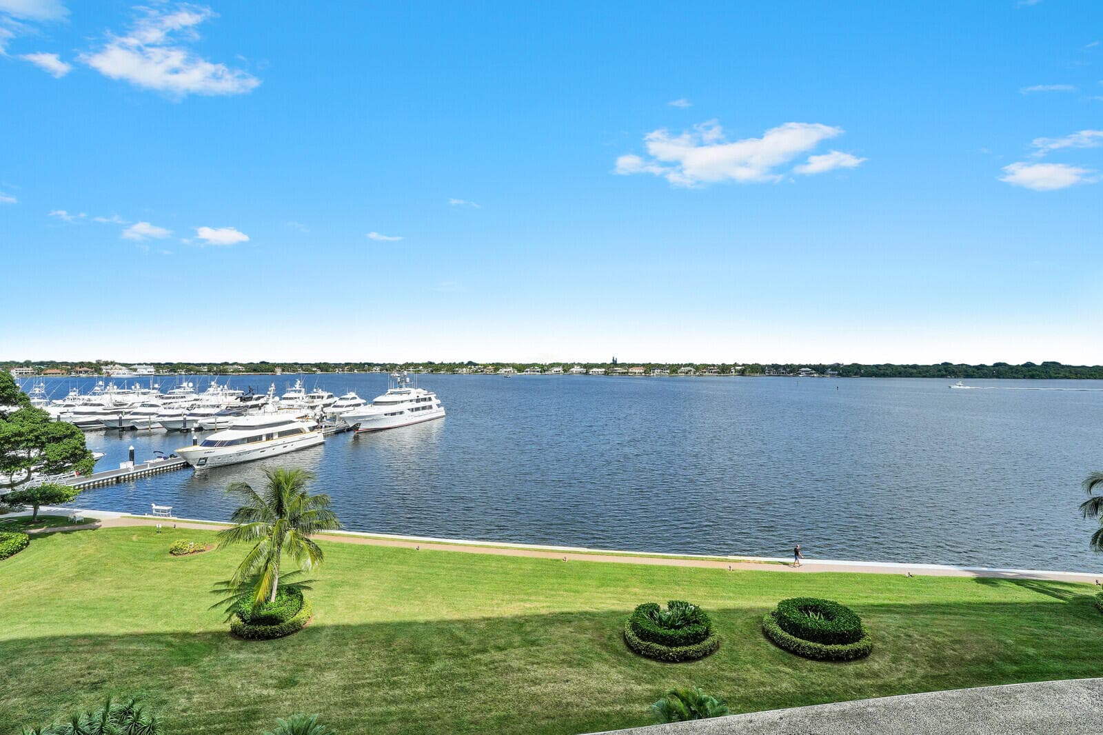 132 Lakeshore Drive 617, North Palm Beach, FL 33408 — photo 25 of 40