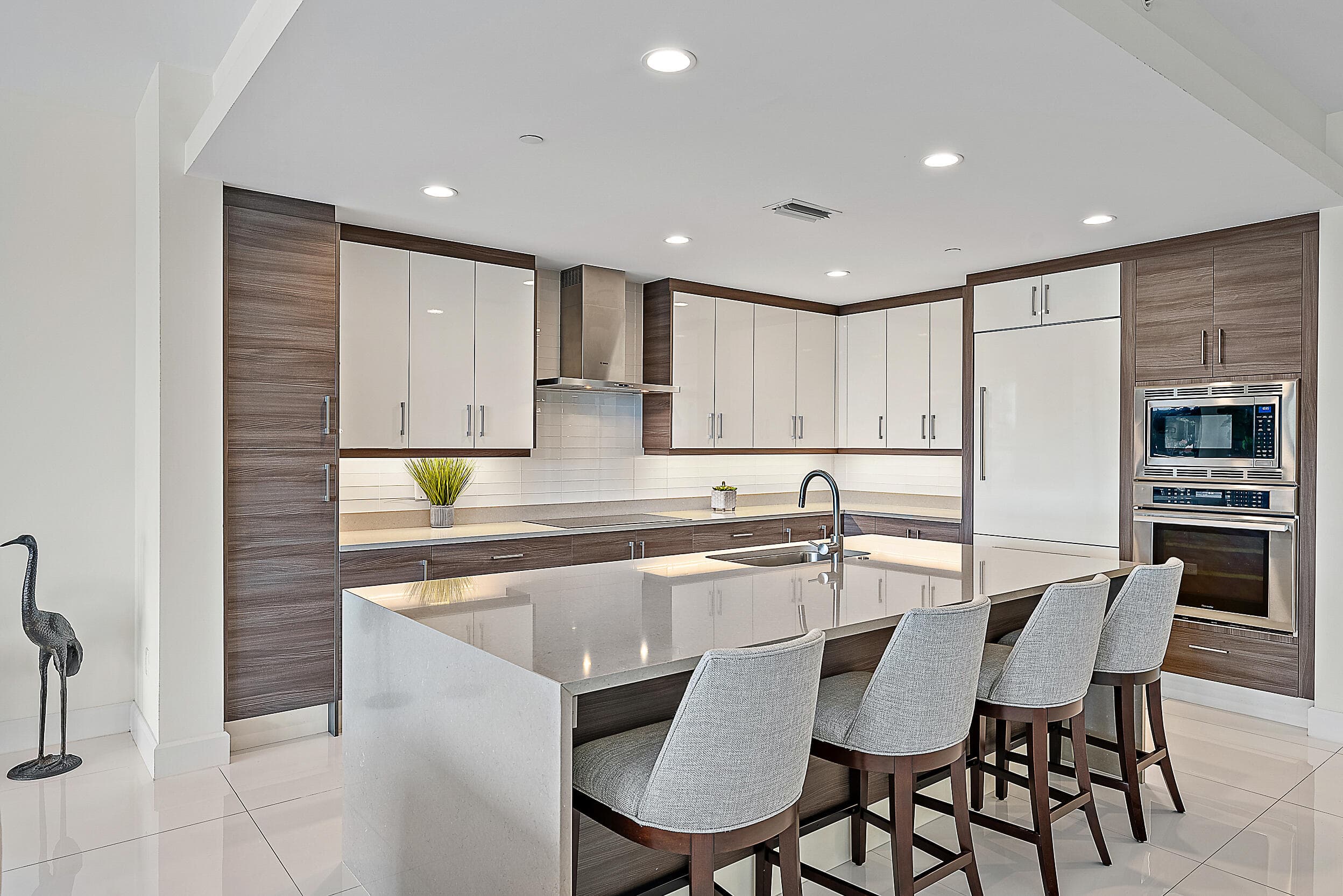 2700 Donald Ross Road 306, Palm Beach Gardens, FL 33410 — photo 5 of 43