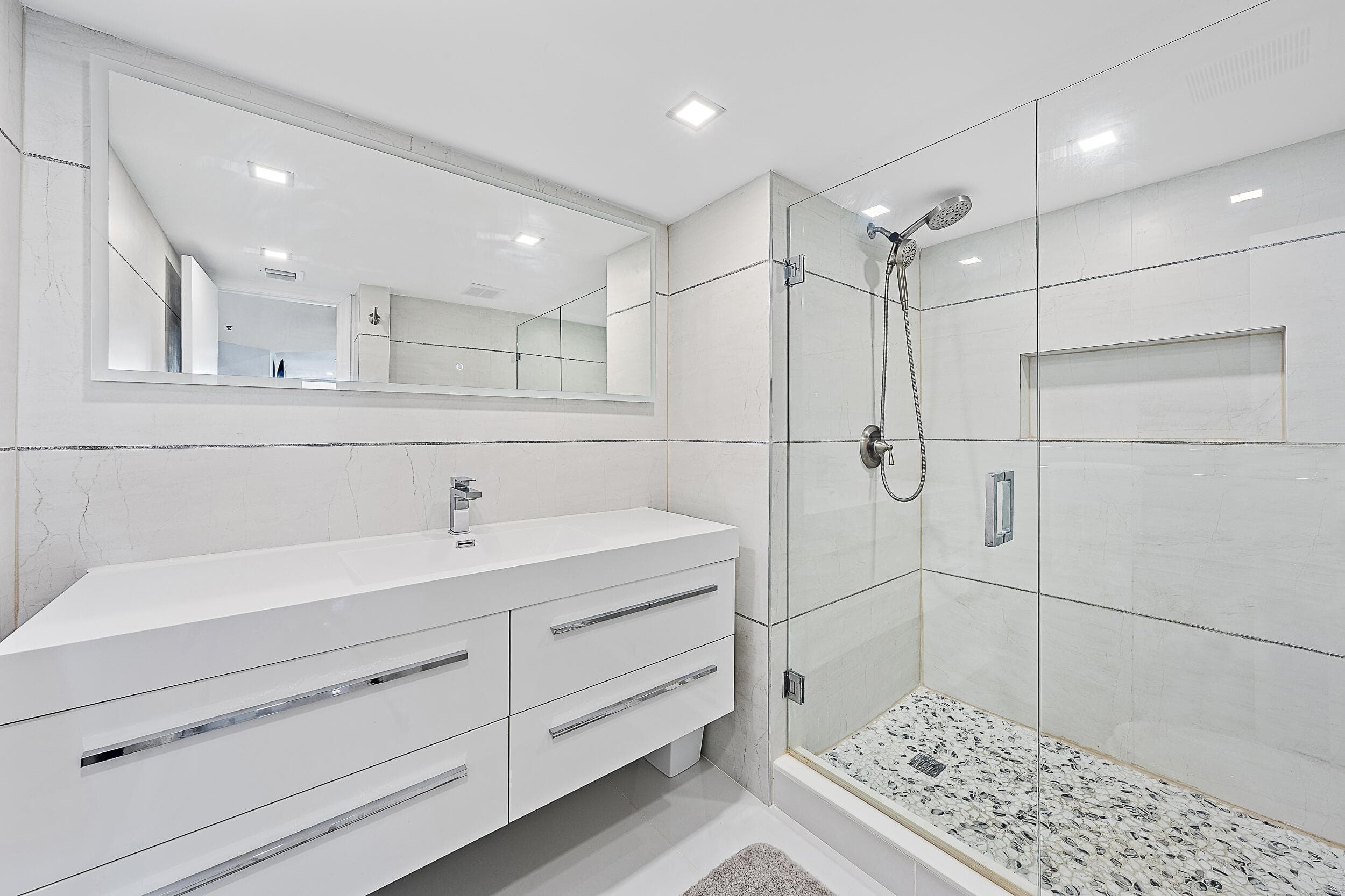 5200 N Ocean Drive 203, Singer Island, FL 33404 — photo 10 of 29