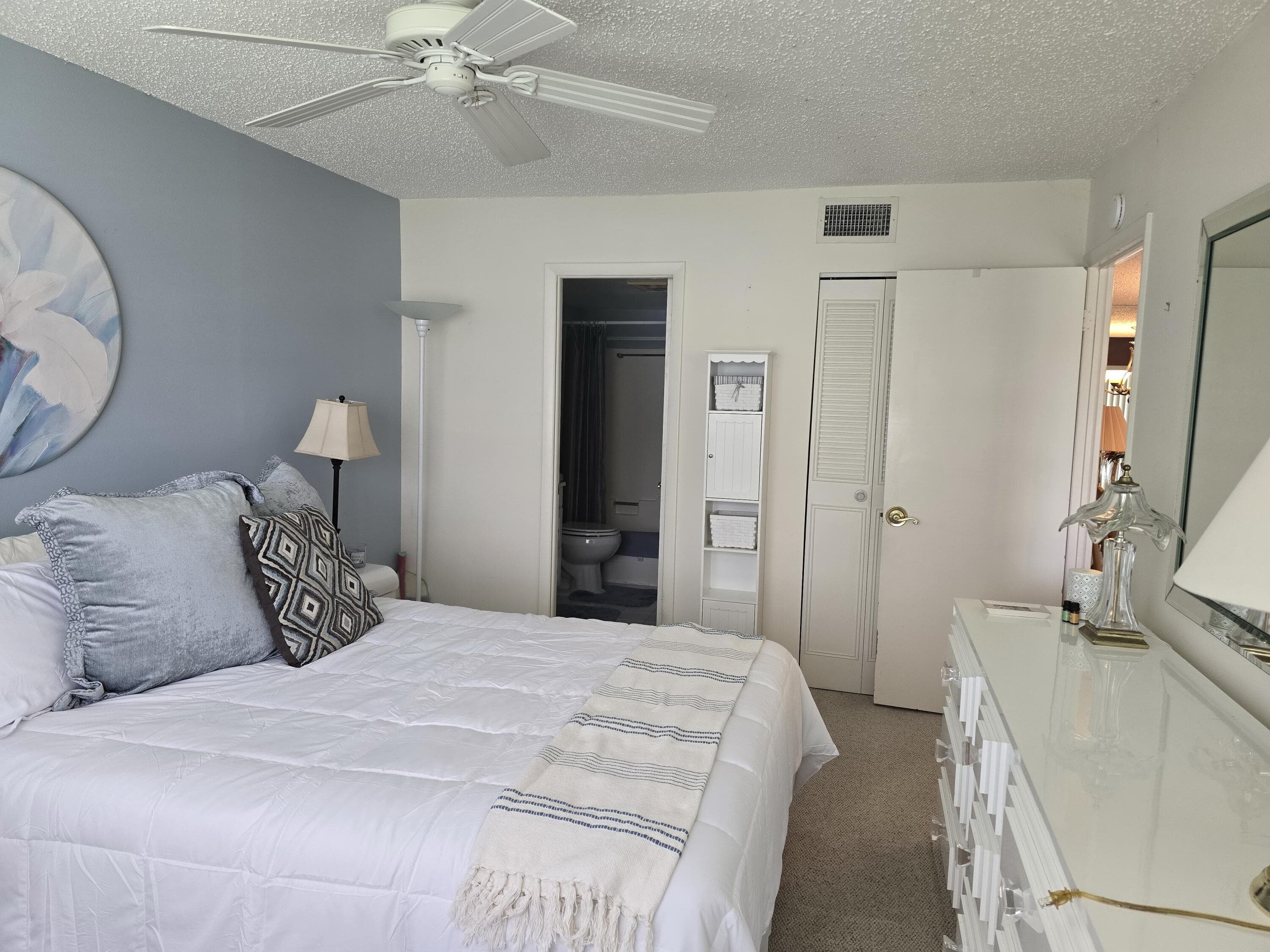112 Lake Dora Drive, West Palm Beach, FL 33411 — photo 16 of 27